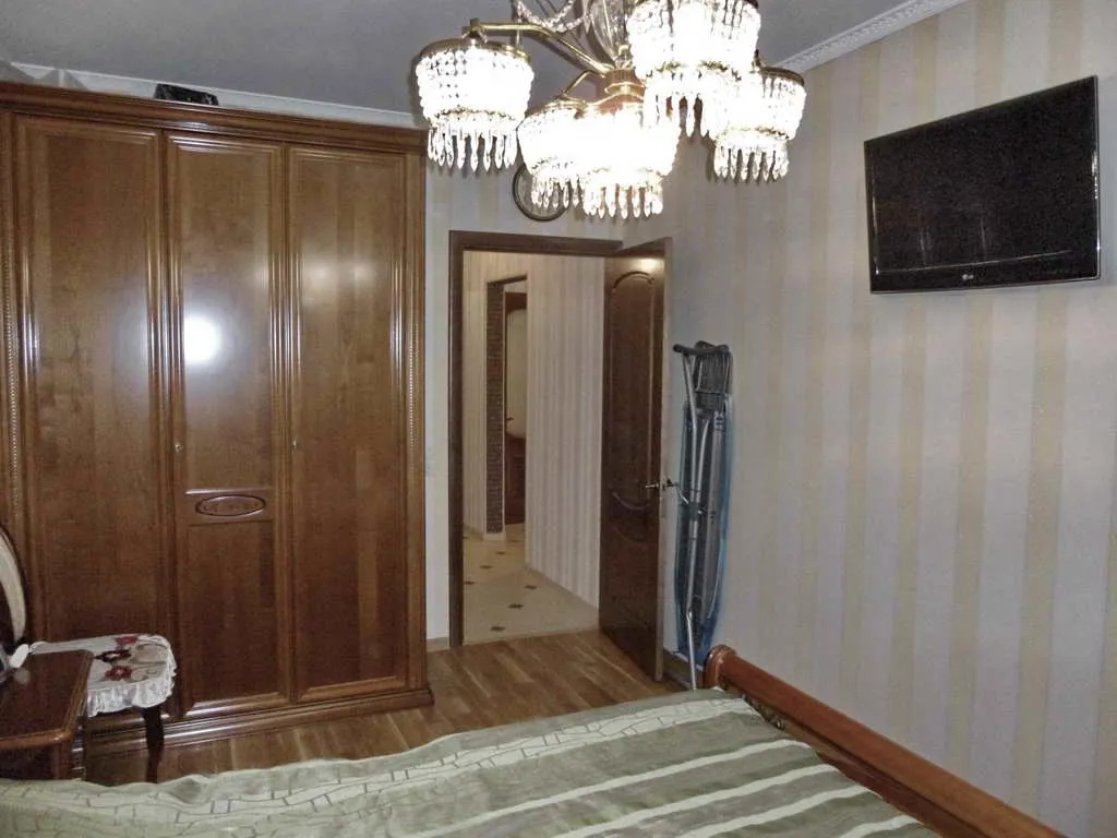 Уютная квартира с люстрой, фото 9