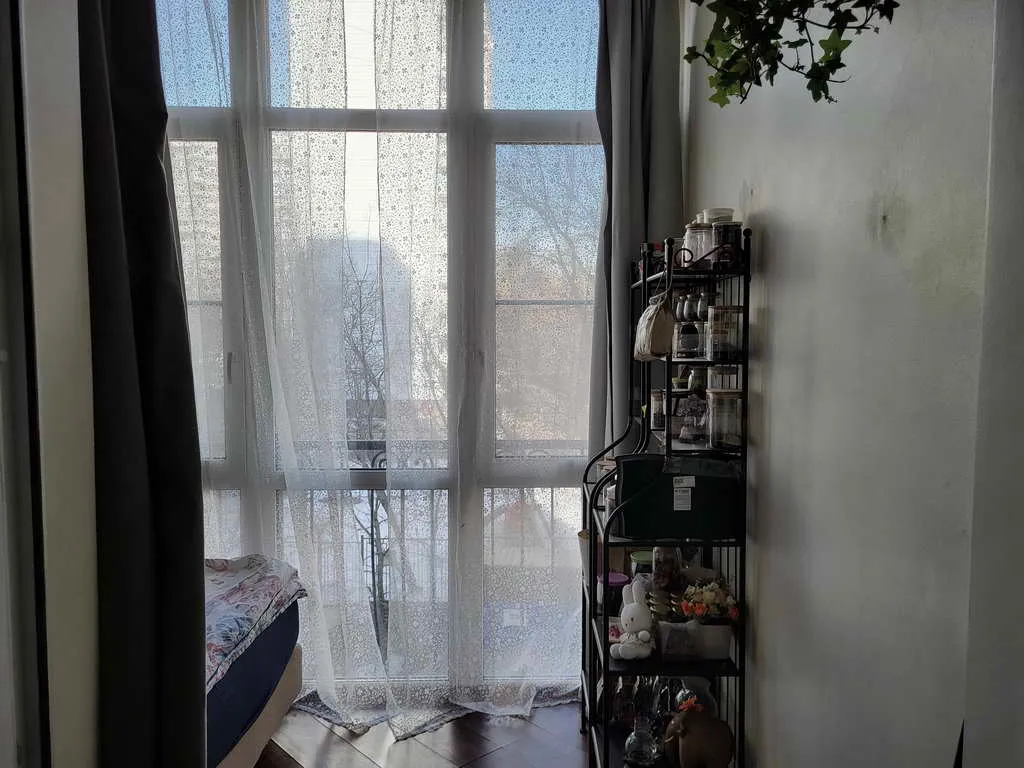 Квартира с темными дверями, фото 22