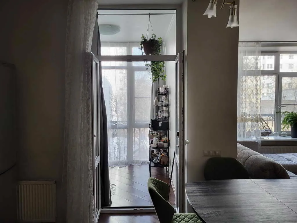 Квартира с темными дверями, фото 21