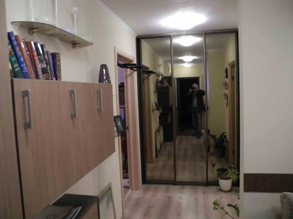 Уютная квартира с картинами, фото 13
