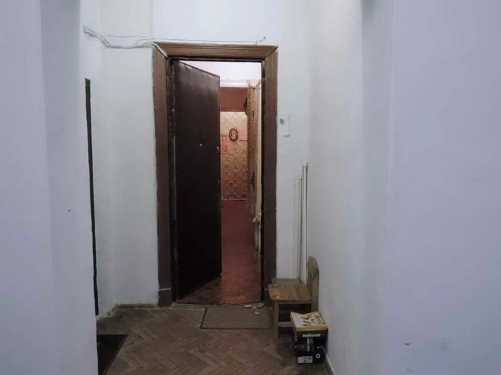 Ретро-квартира с обоями в цветочек, фото 1