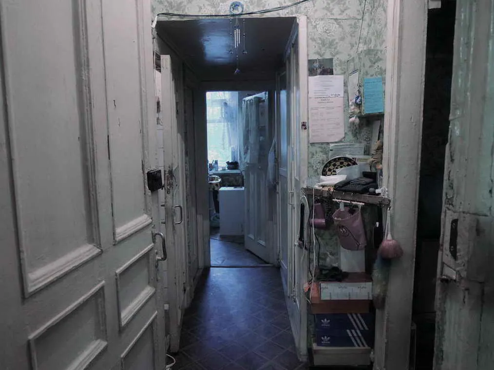 Ретро-квартира с обоями в цветочек, фото 13