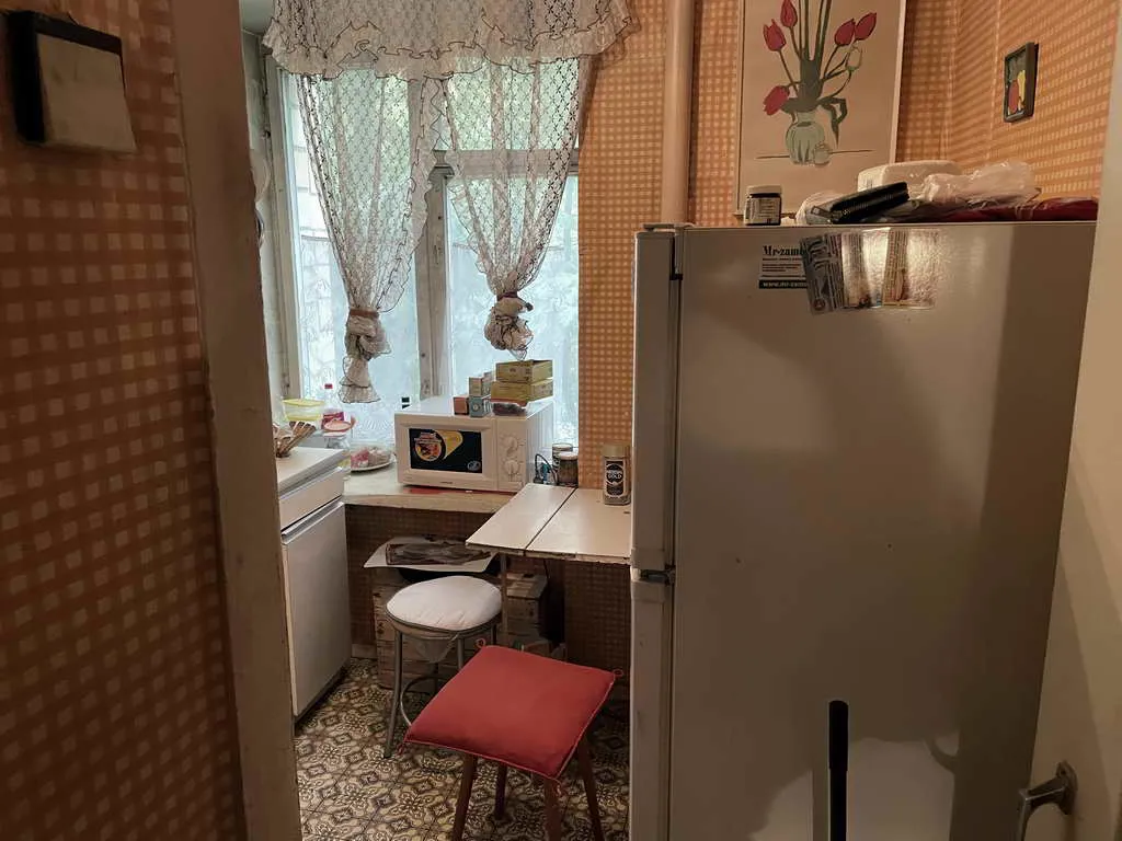 Сталинка с коврами, фото 20