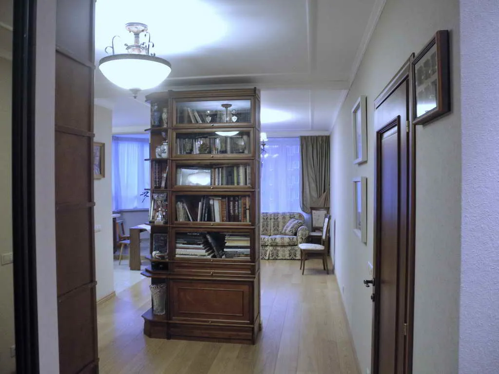 Квартира с книжным шкафом, фото 5