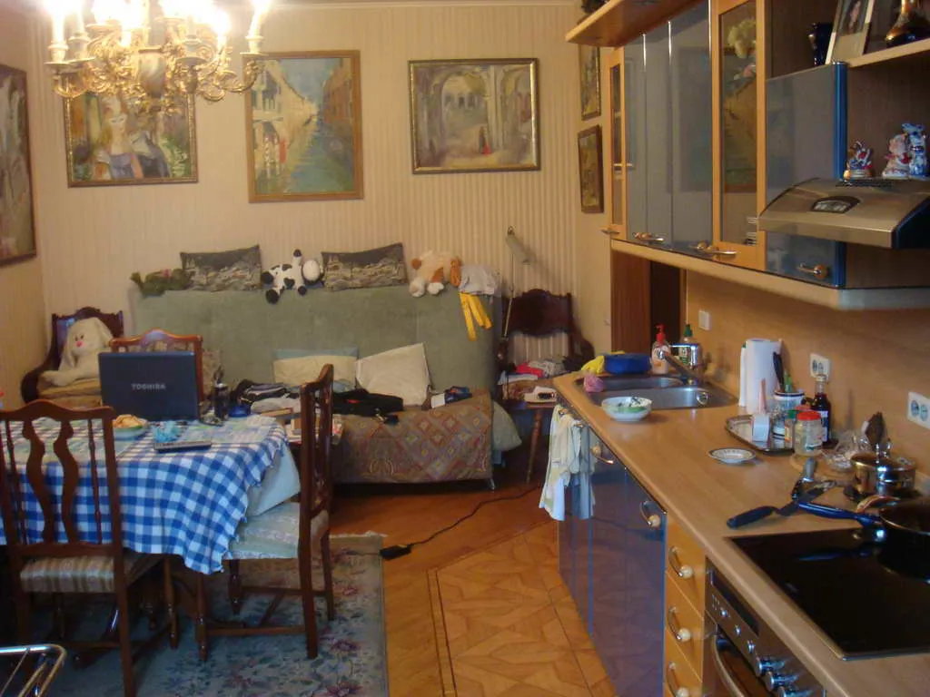 Ретро квартира с картинами, фото 9