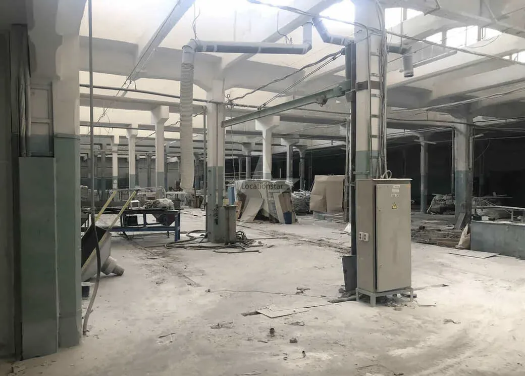 Заброшенный завод с башней, фото 8