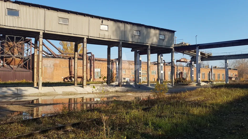 Заброшенный индустриальный цех, фото 4
