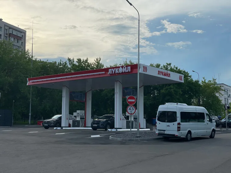 АЗС с минимаркетом, фото 1