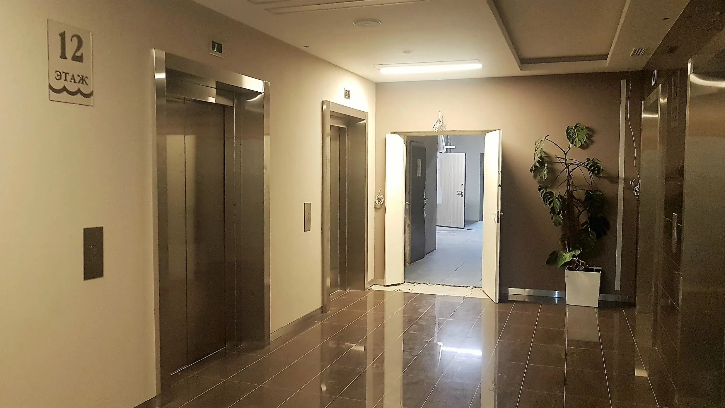Квартира в стиле ИКЕА 200 кв м с лестничной клеткой, фото 2