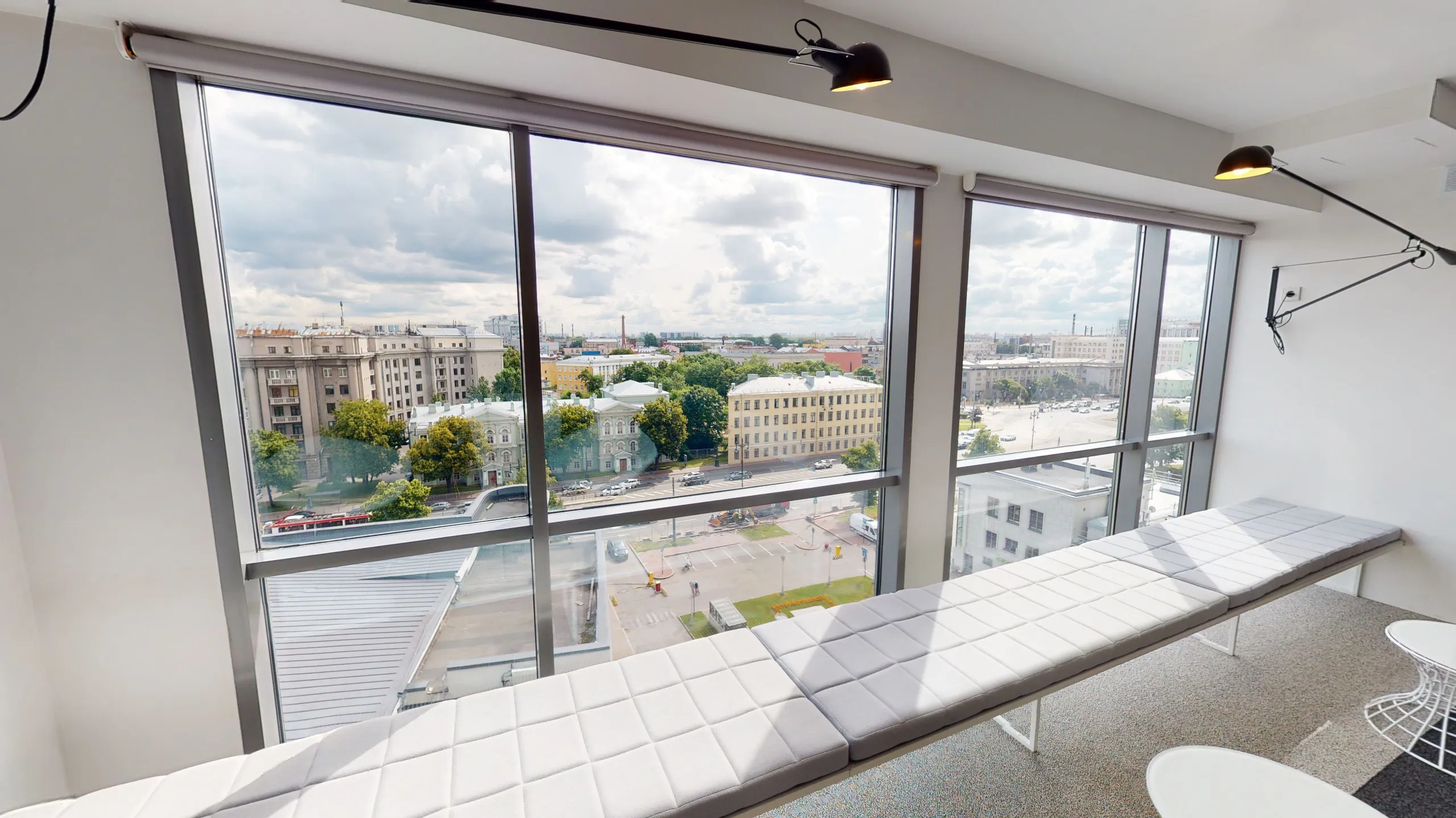 Белый офис Skybar, фото 2