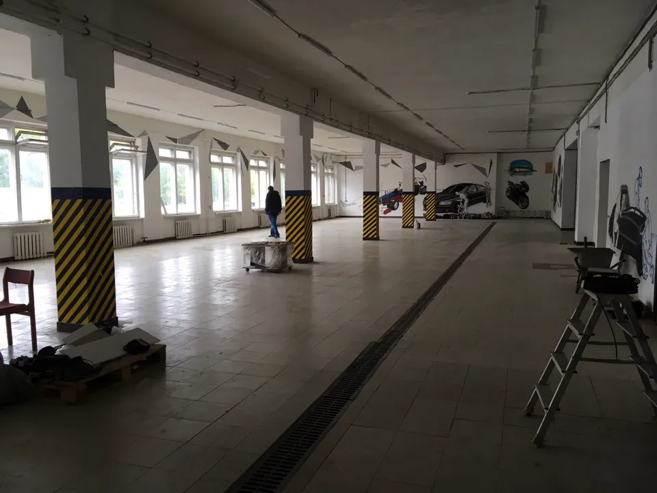 Автосервис с граффити, фото 4