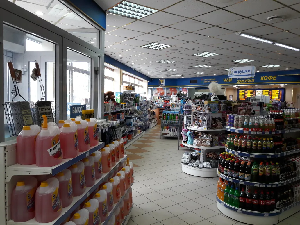 Большая АЗС на трассе, фото 14