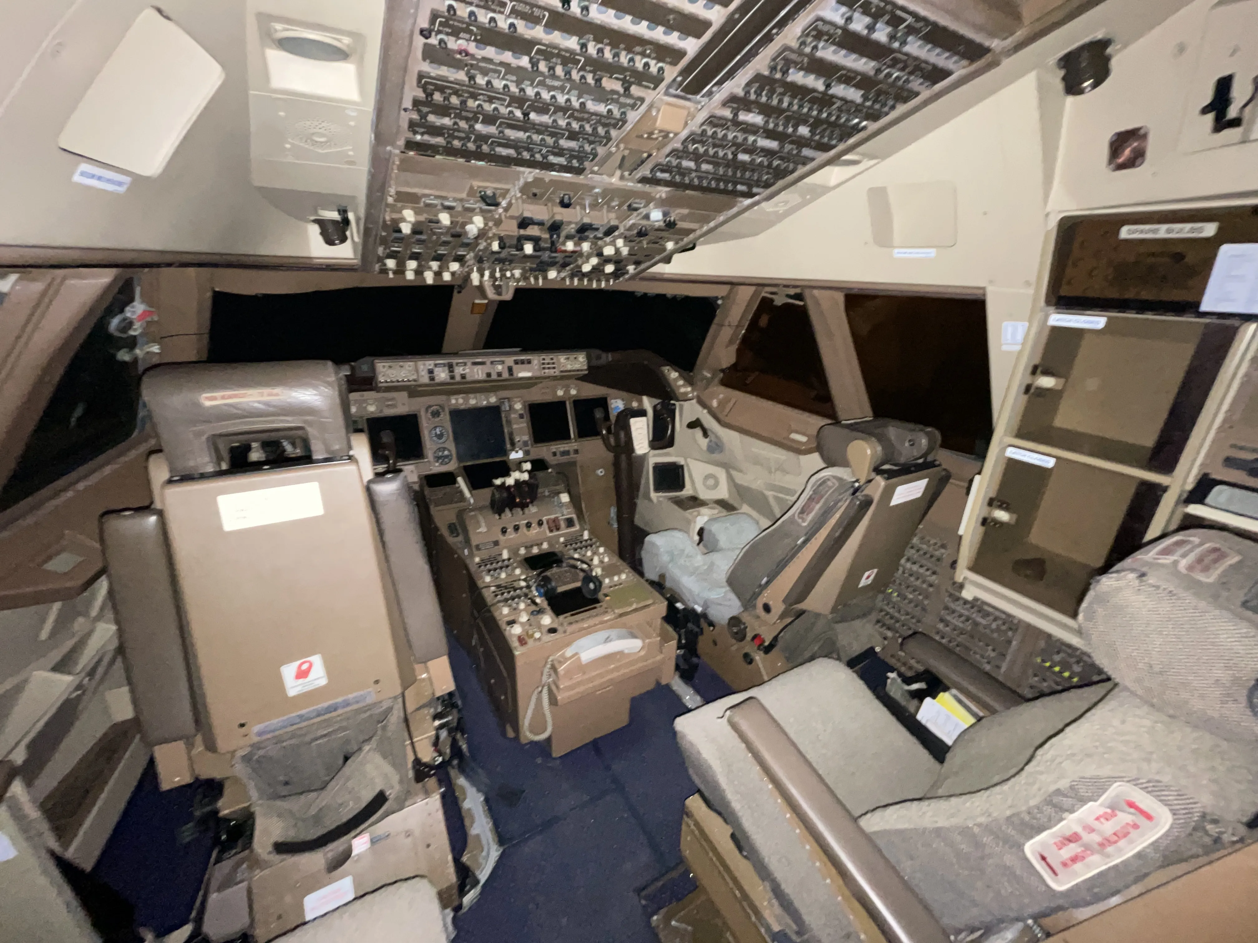 Кабина Боинга 747, фото 2