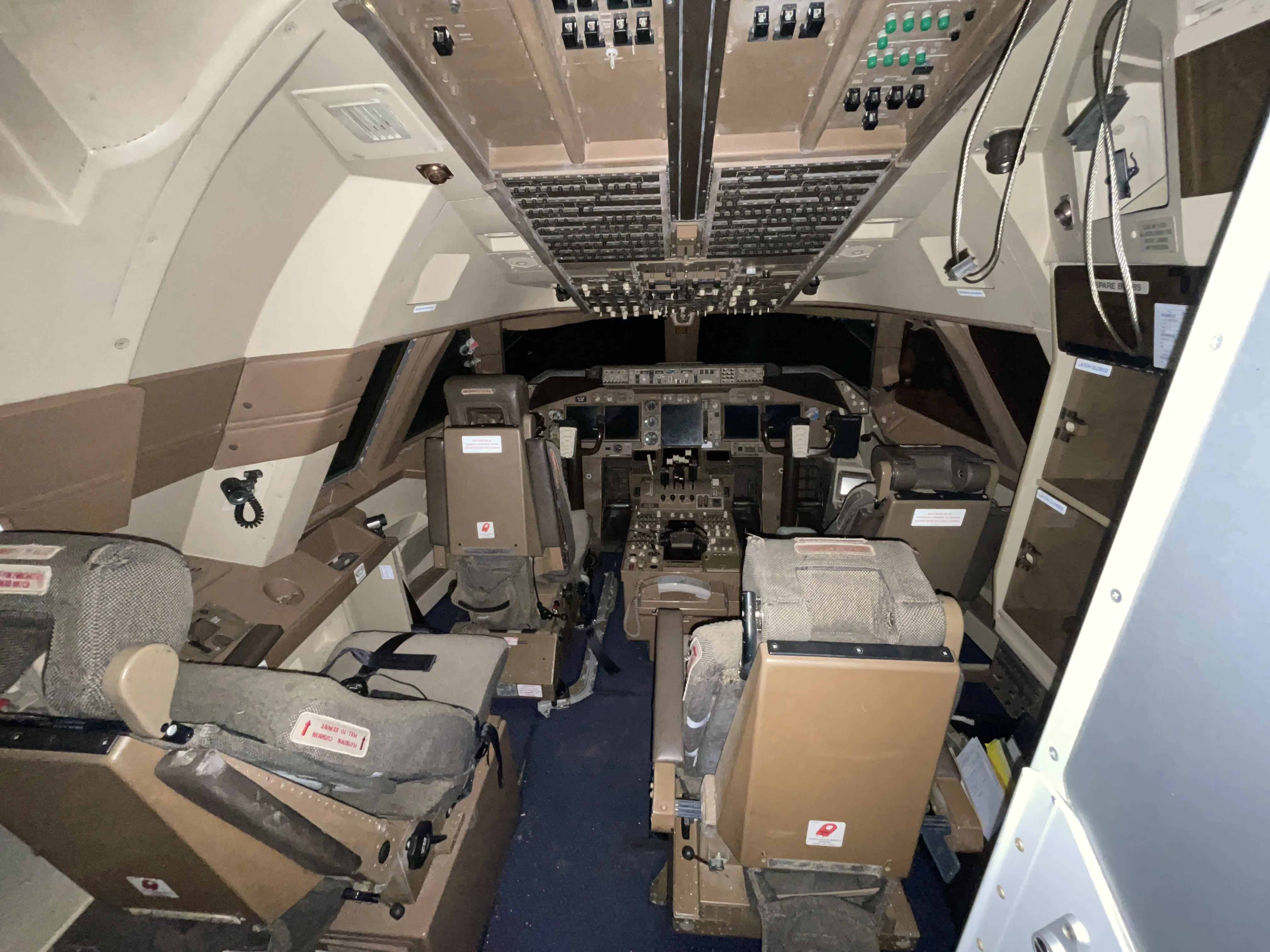 Кабина Боинга 747, фото 4