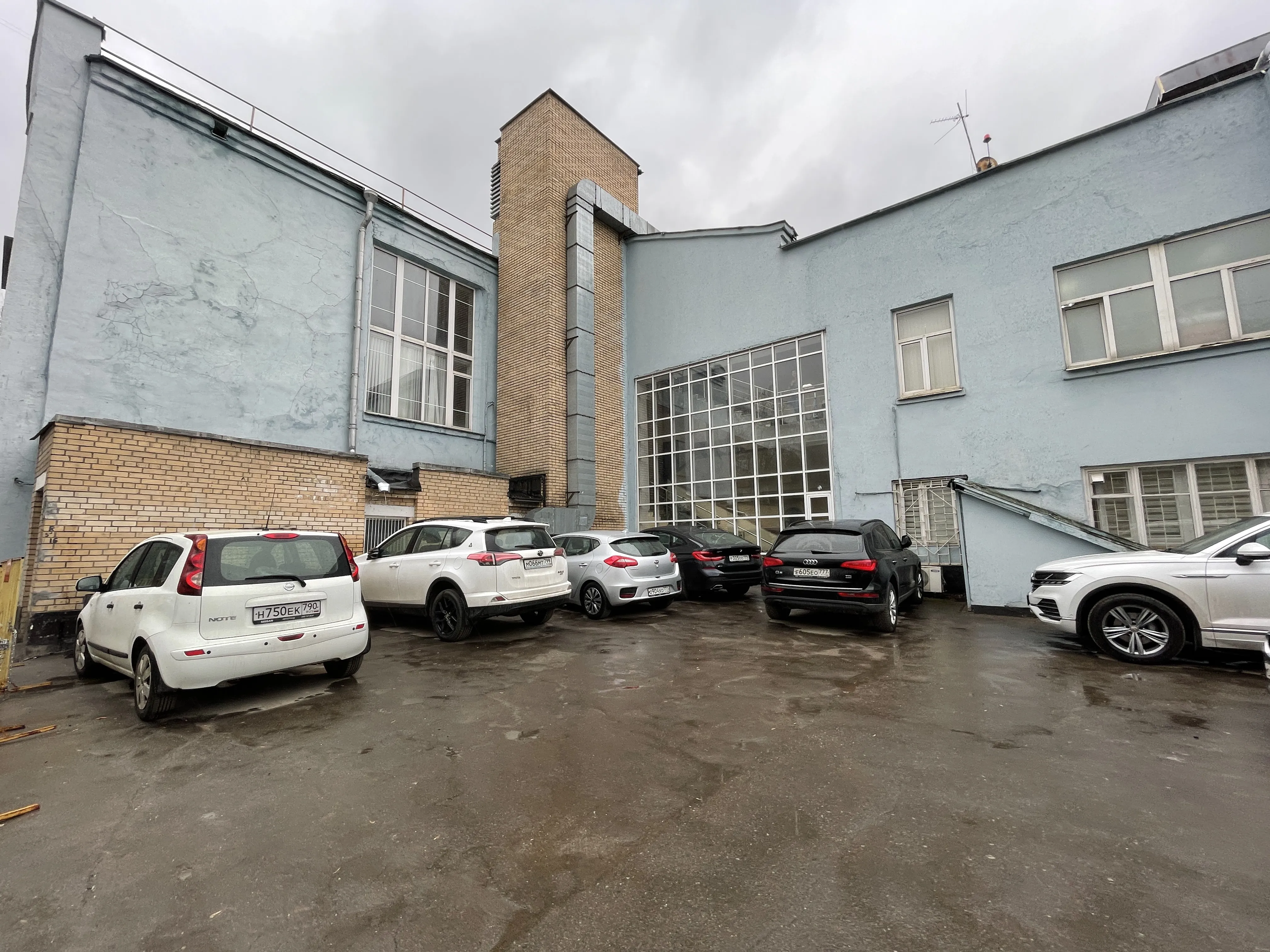 Офис с советским декором, фото 6