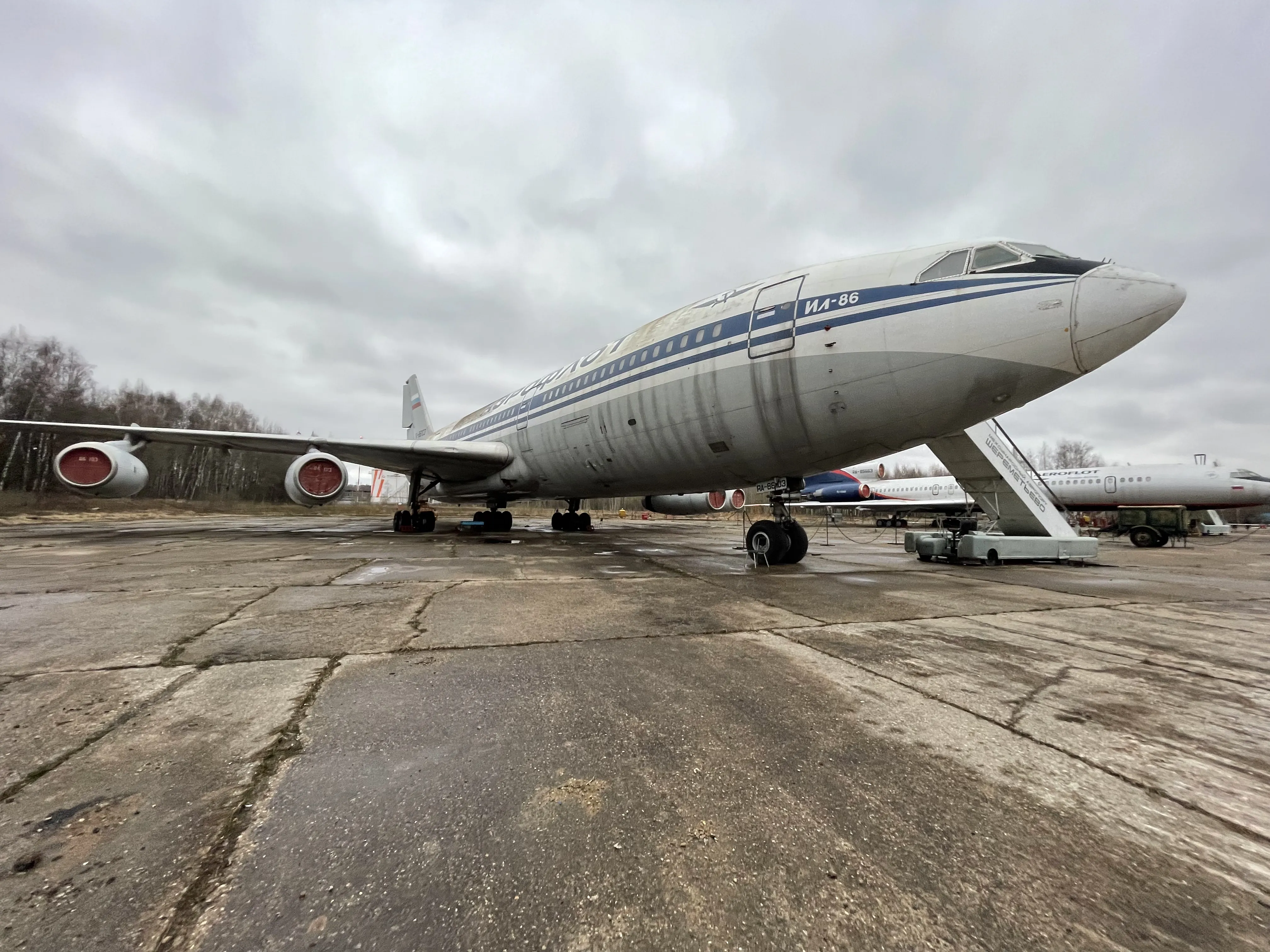 Парковка старых самолетов, фото 14