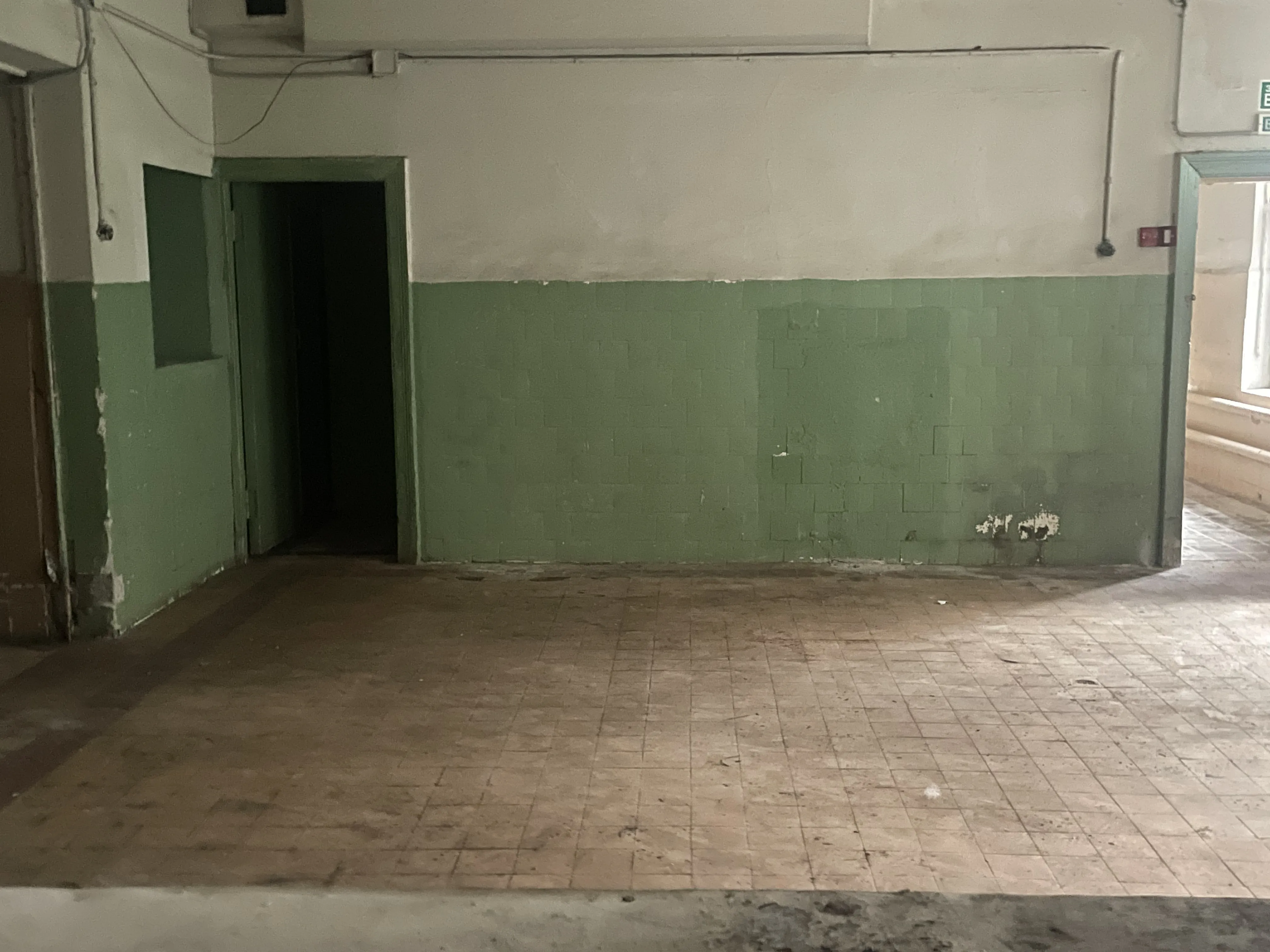 Пустые цеха, фото 1