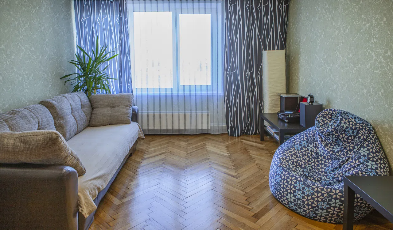 Квартира с фиолетовой кухней, фото 1