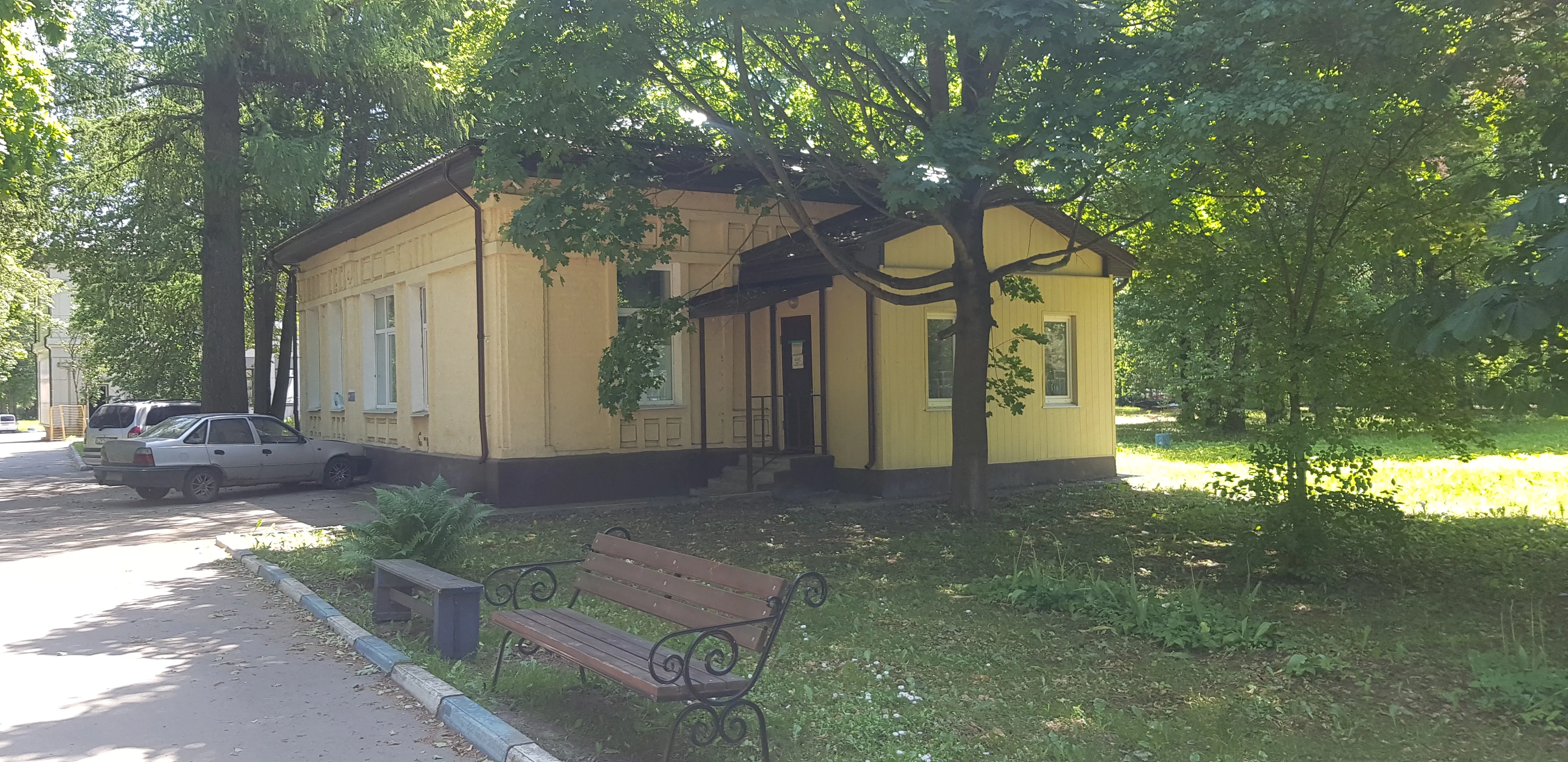 Павильон в зеленом парке, фото 4
