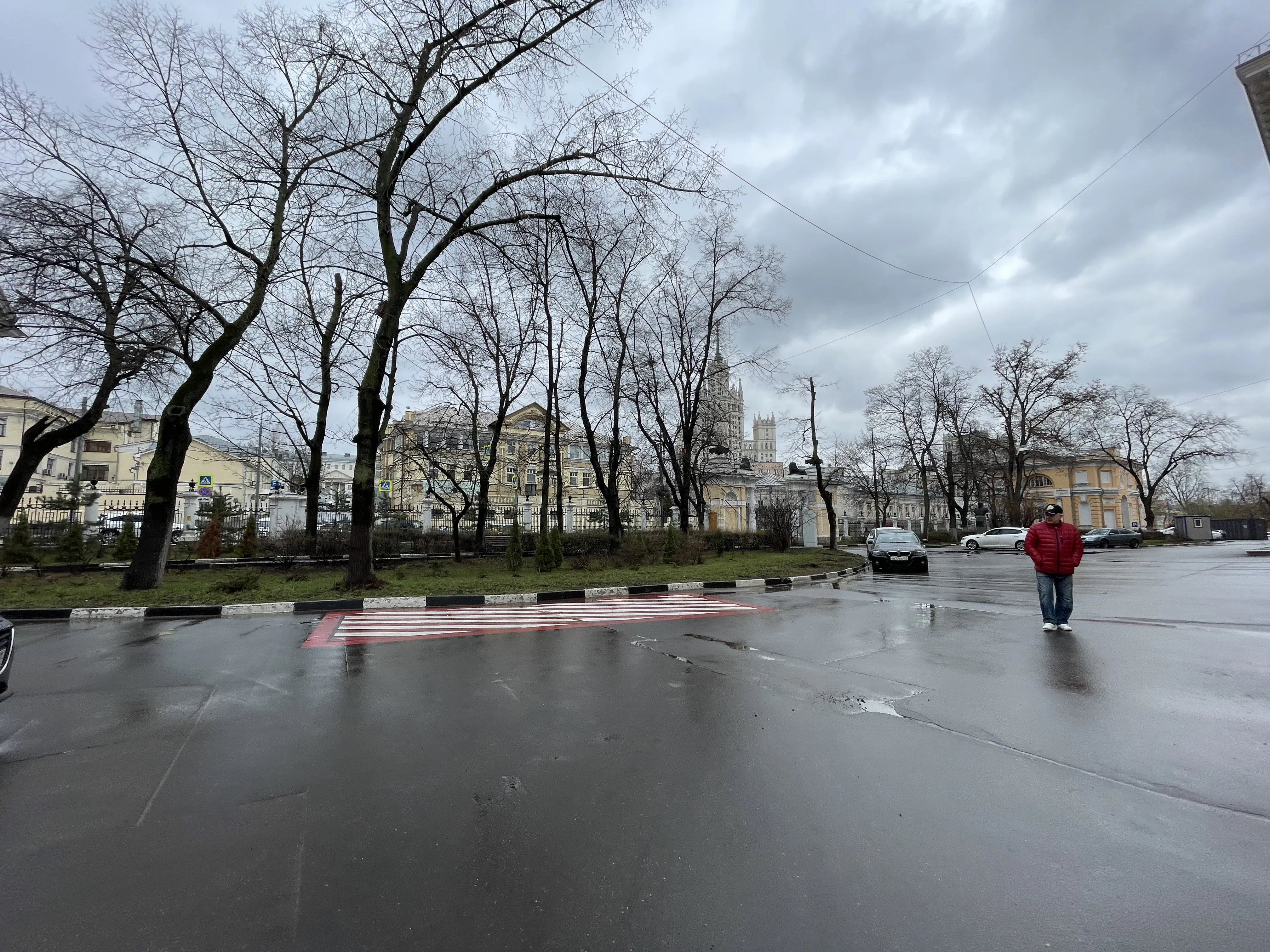 Больница с рельефным фасадом, фото 16