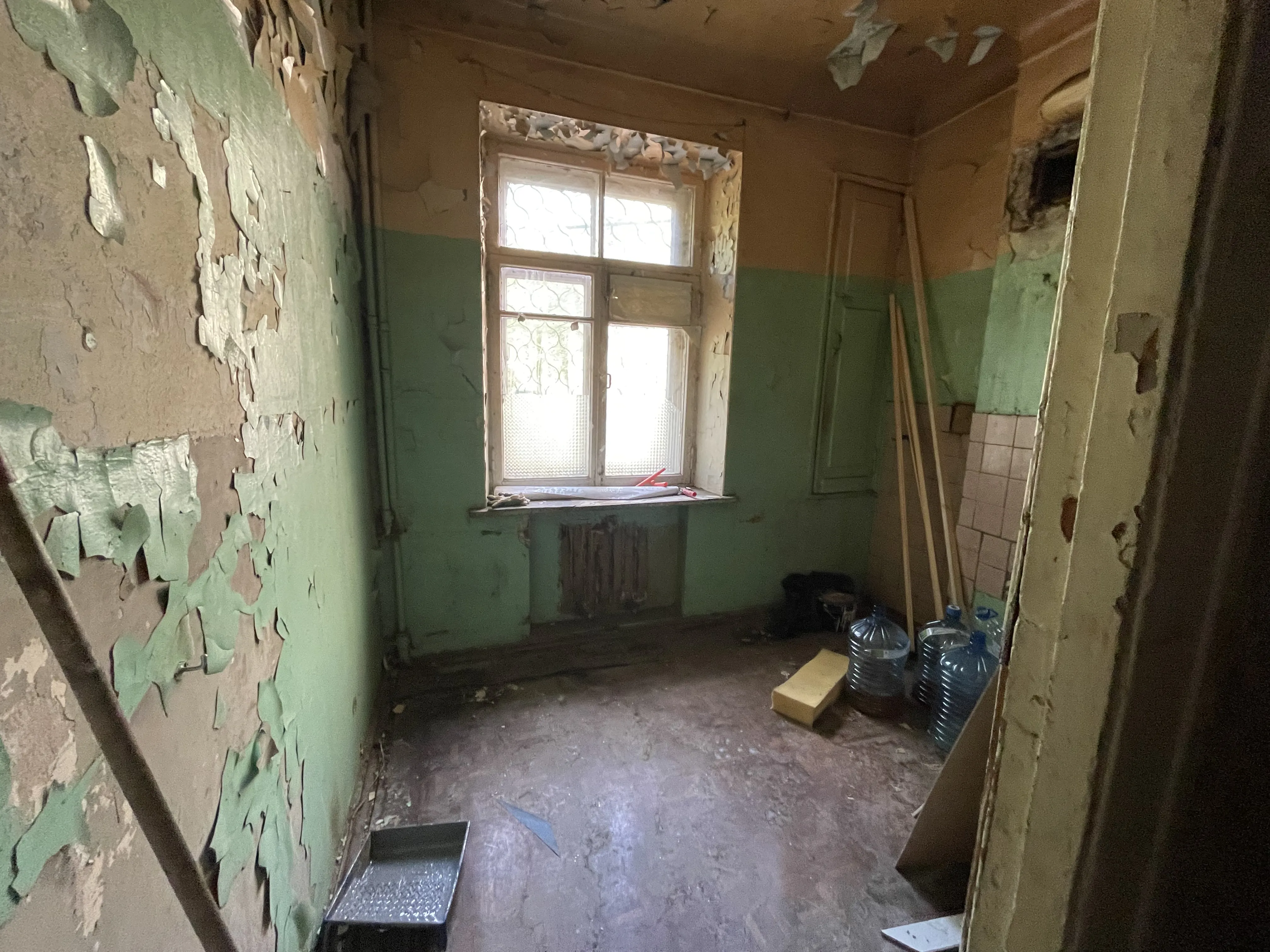 Квартира в разрухе, фото 5