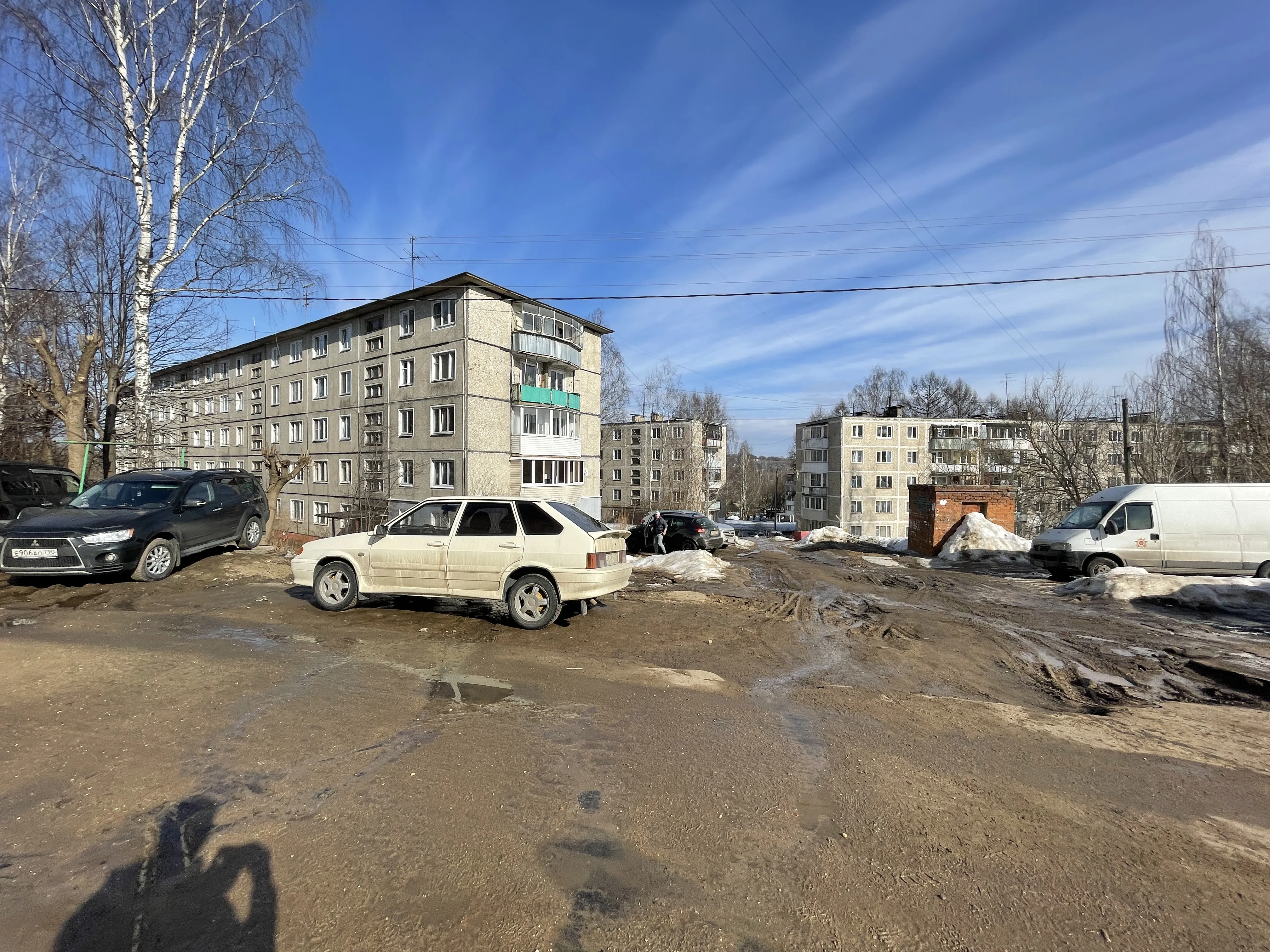 Ряд колонн и каркасов, фото 10
