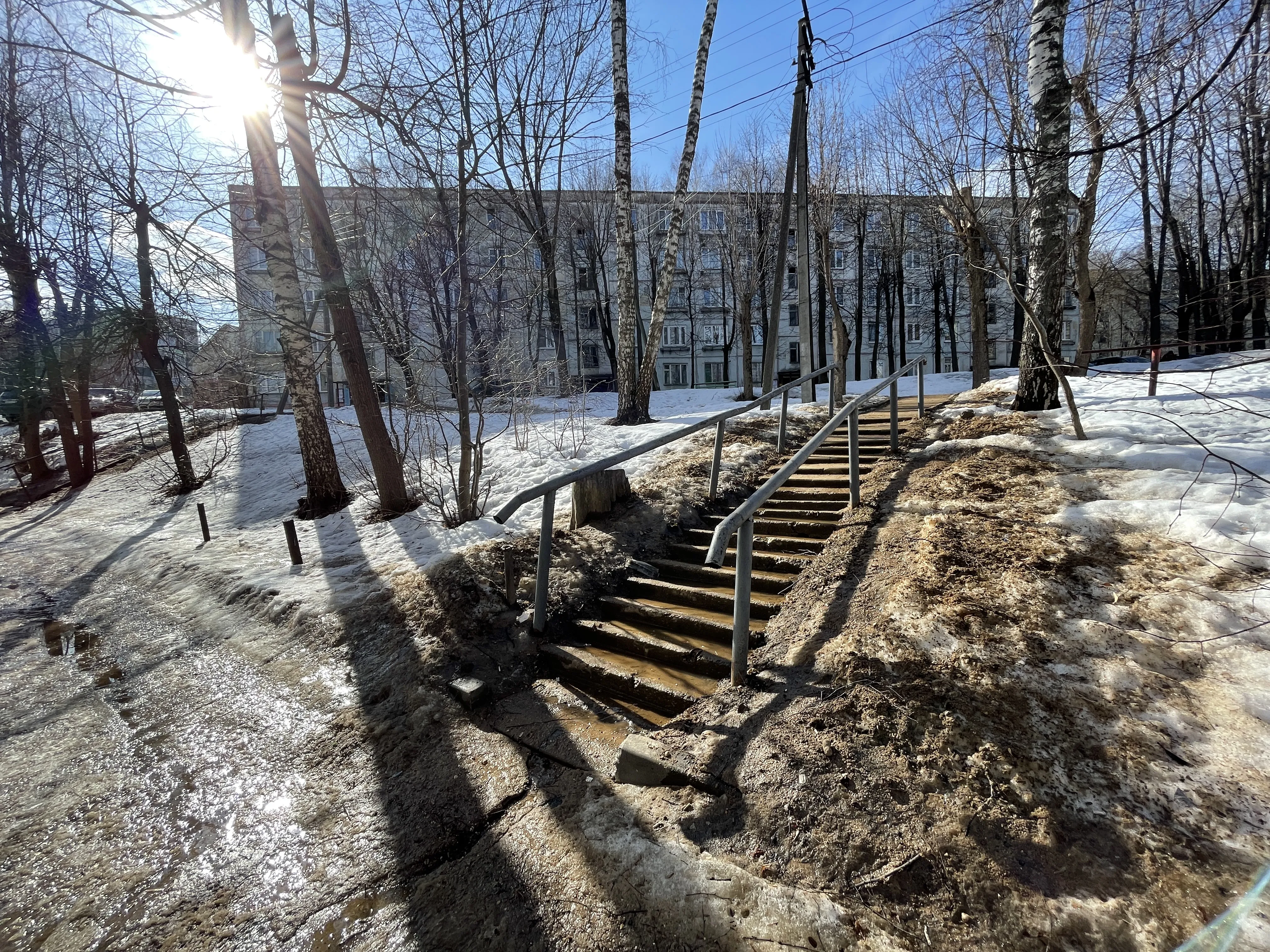 Ряд колонн и каркасов, фото 16