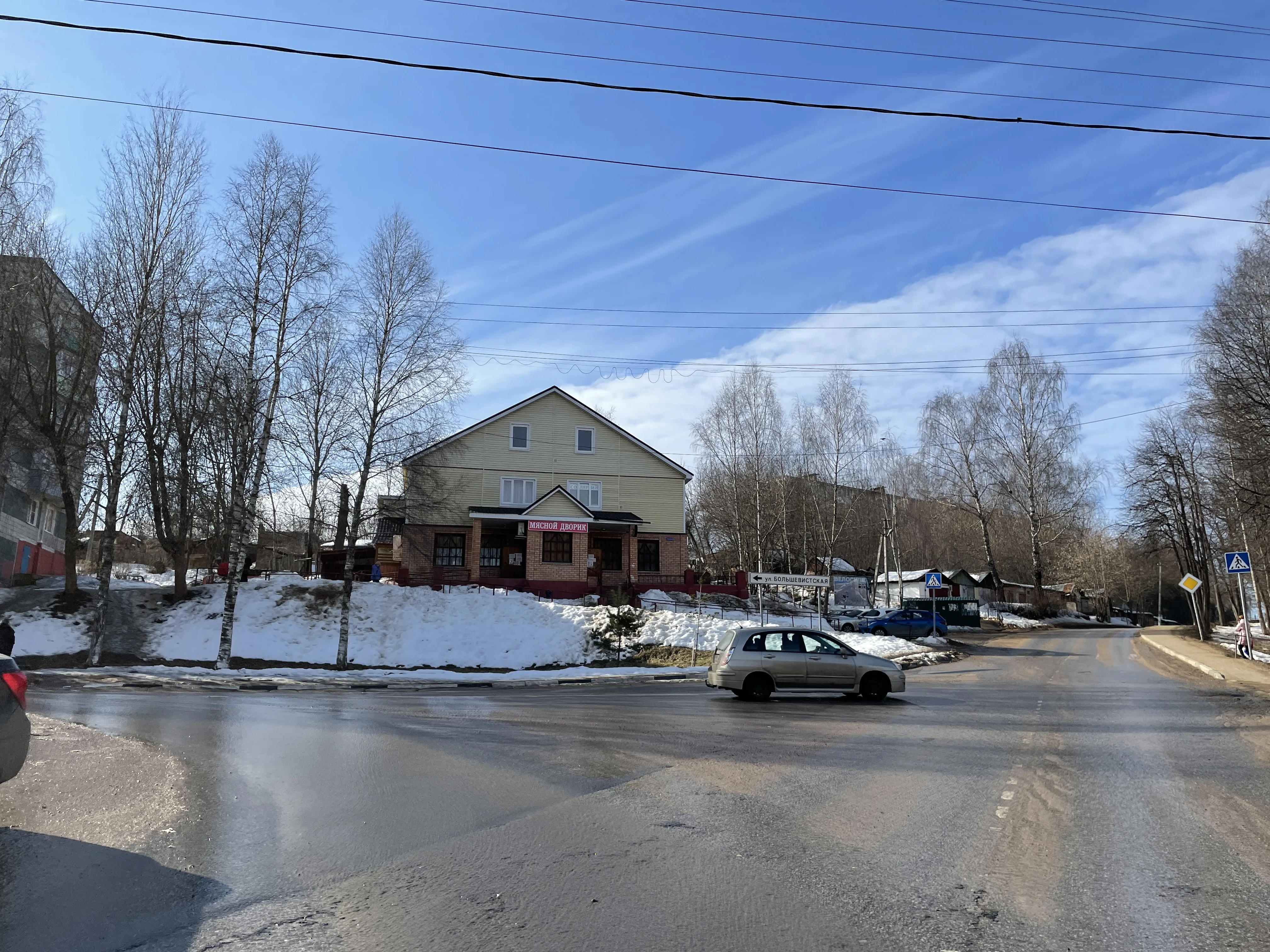 Ряд колонн и каркасов, фото 4