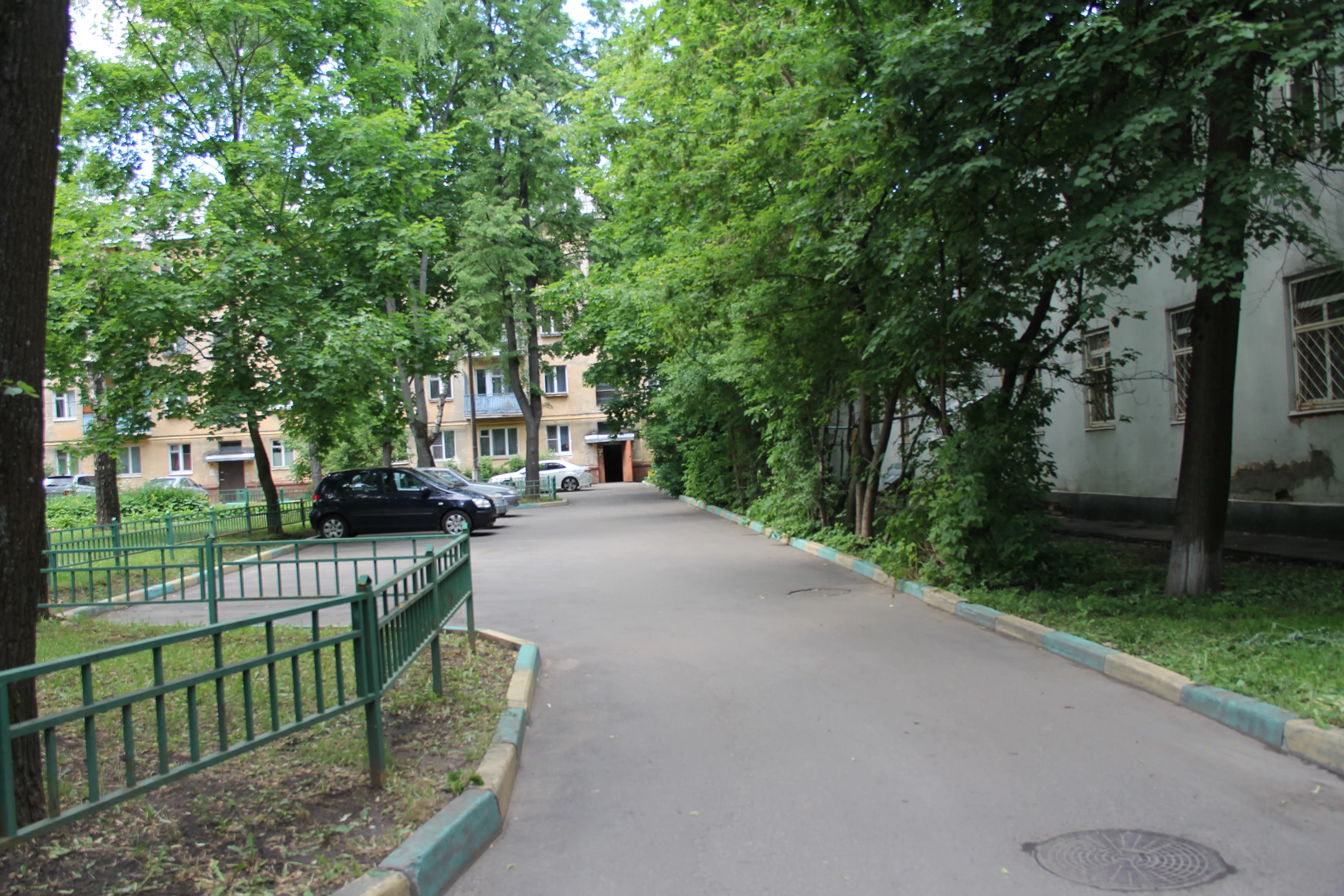 Сталинка во дворе, фото 10