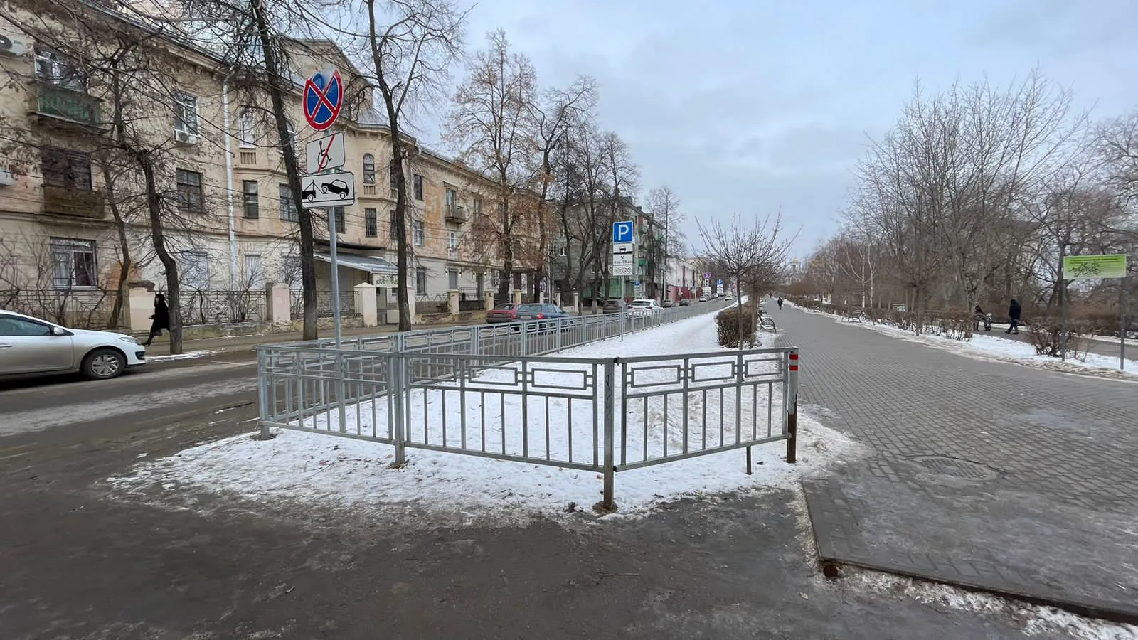 Городская улица с мостом, фото 7
