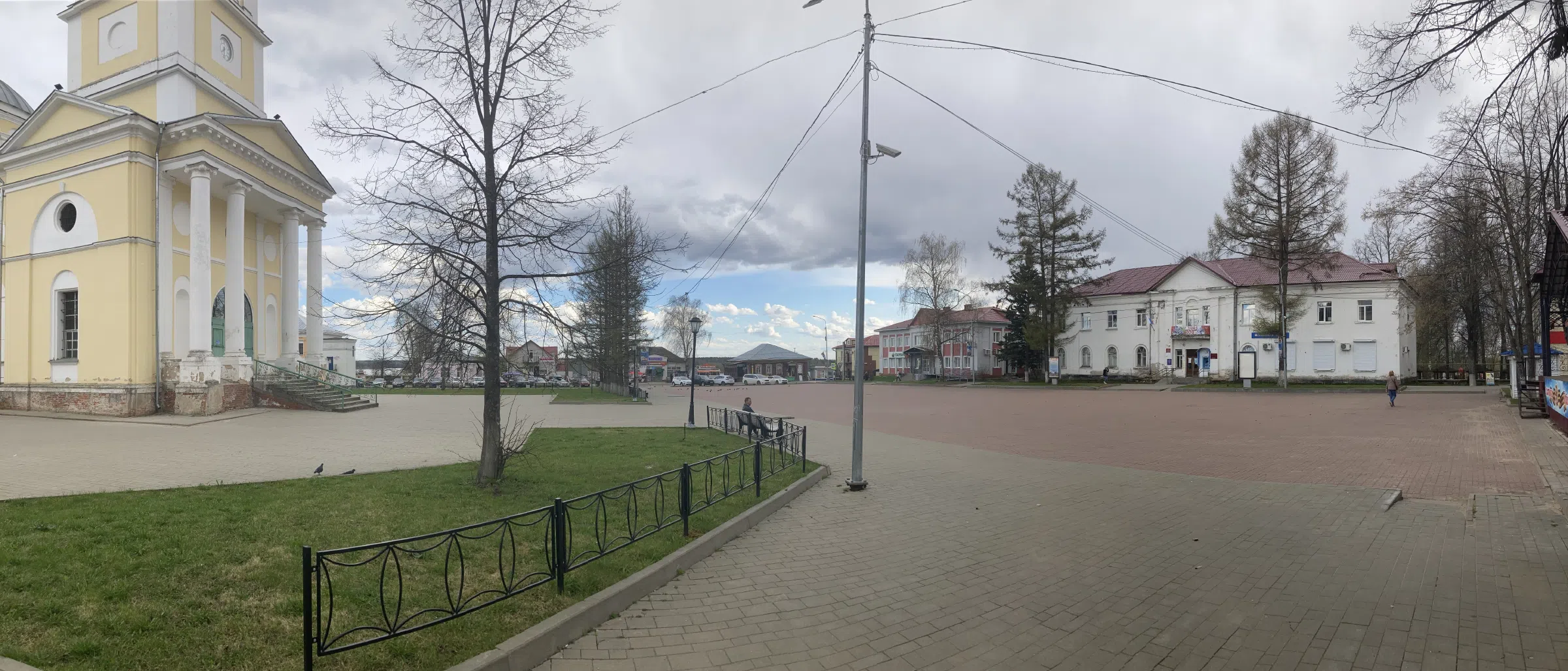 Храм на центральной площади, фото 2