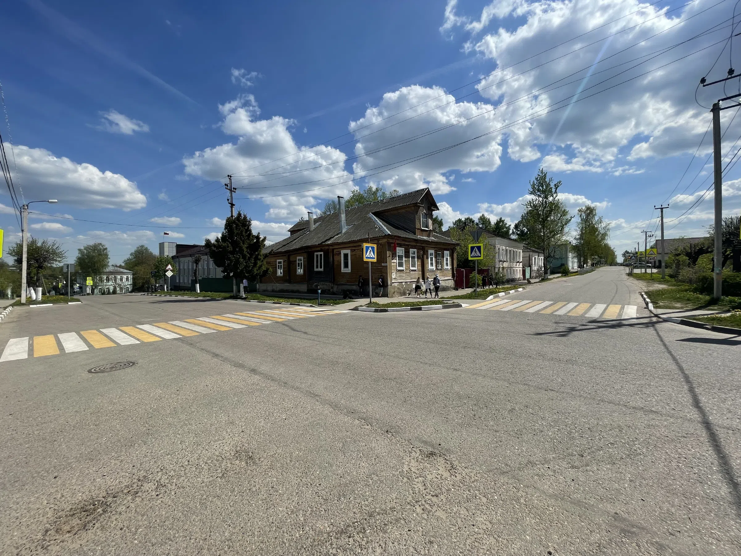 Площадь с памятником, фото 15