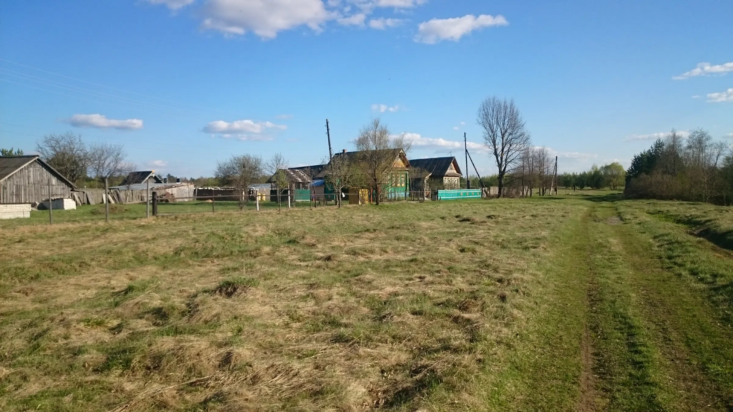 Деревенская изба с забором, фото 24