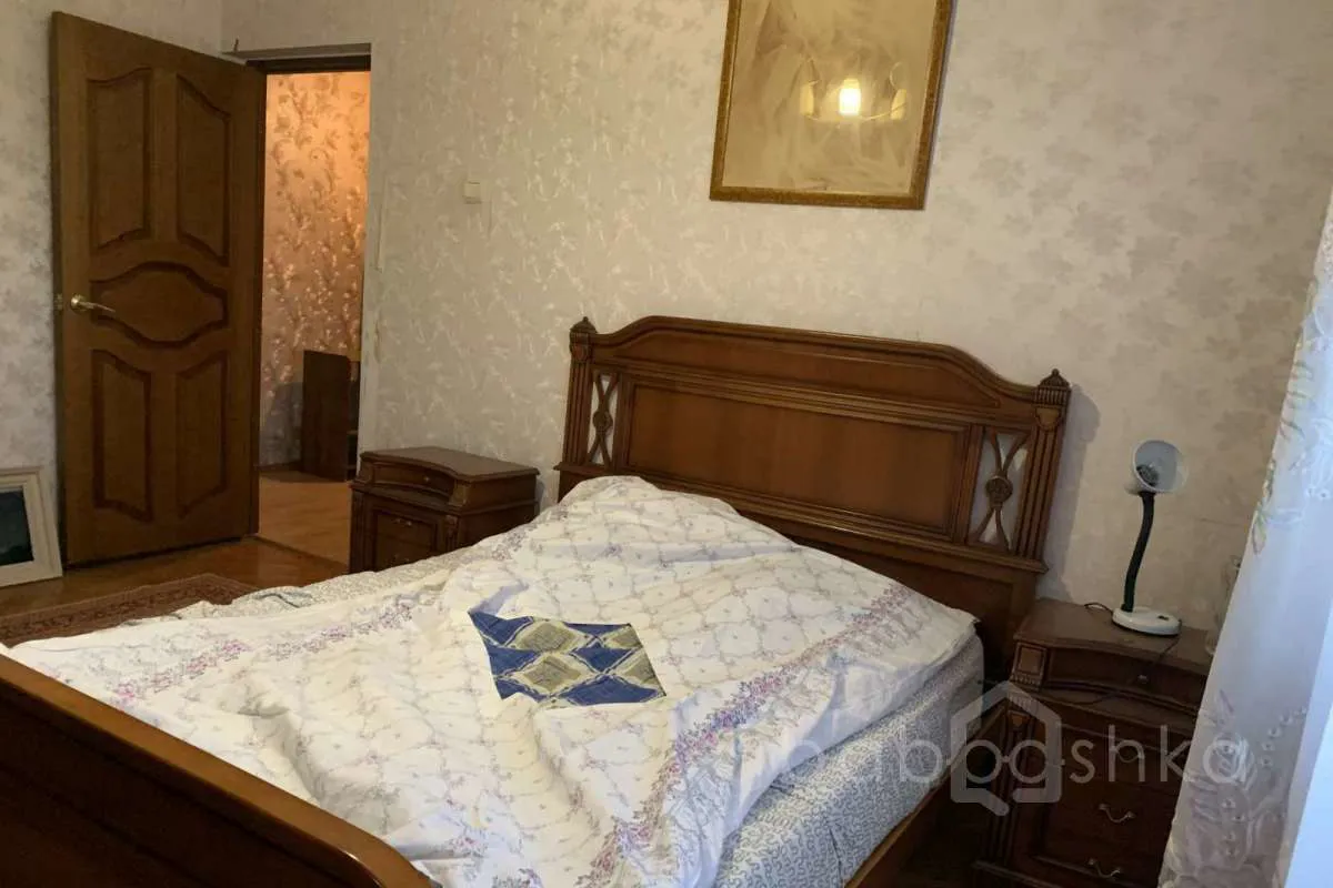 Квартира с деревянной кухней, фото 17