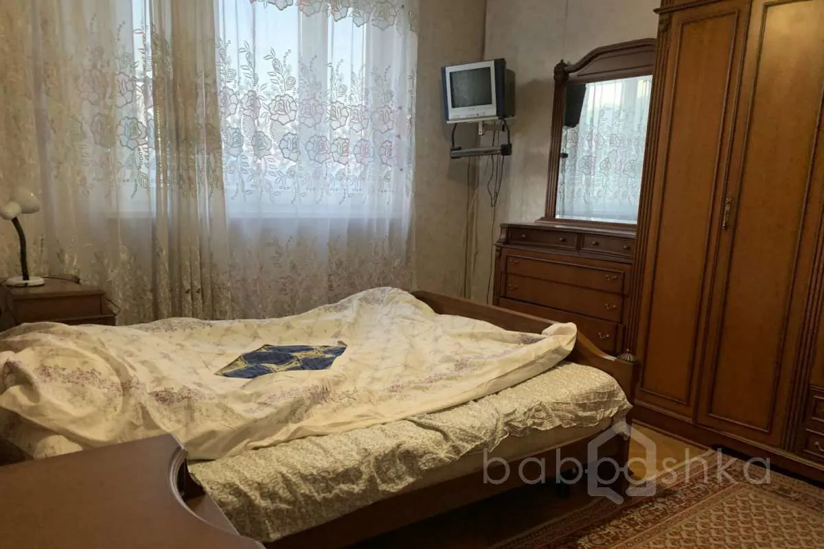 Квартира с деревянной кухней, фото 13