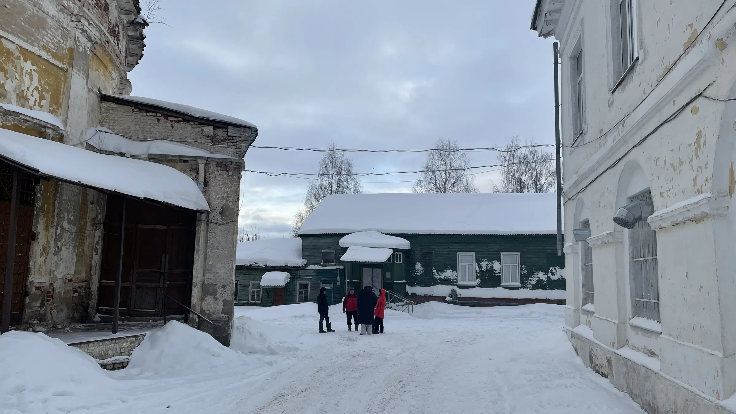 Заснеженный промдвор, фото 2