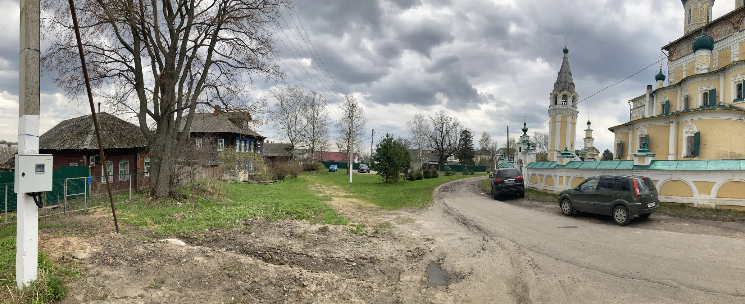 Церковь у реки, фото 4
