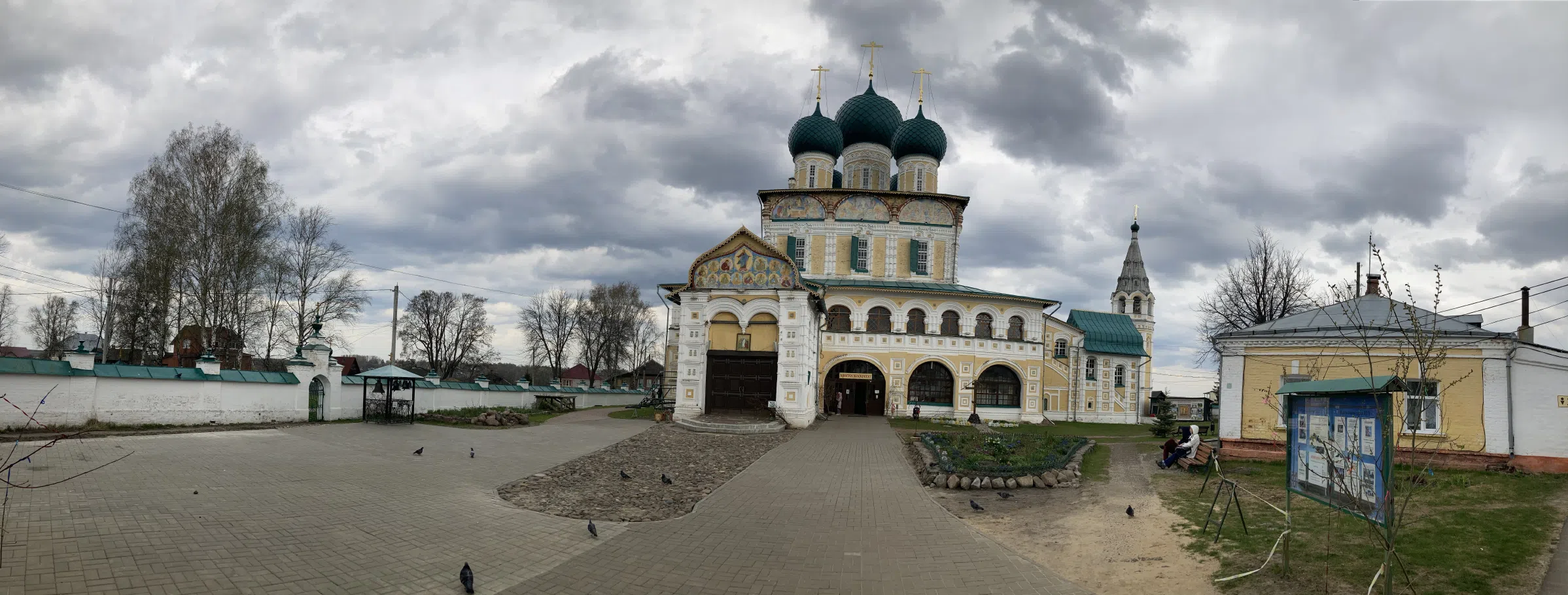 Церковь у реки, фото 14