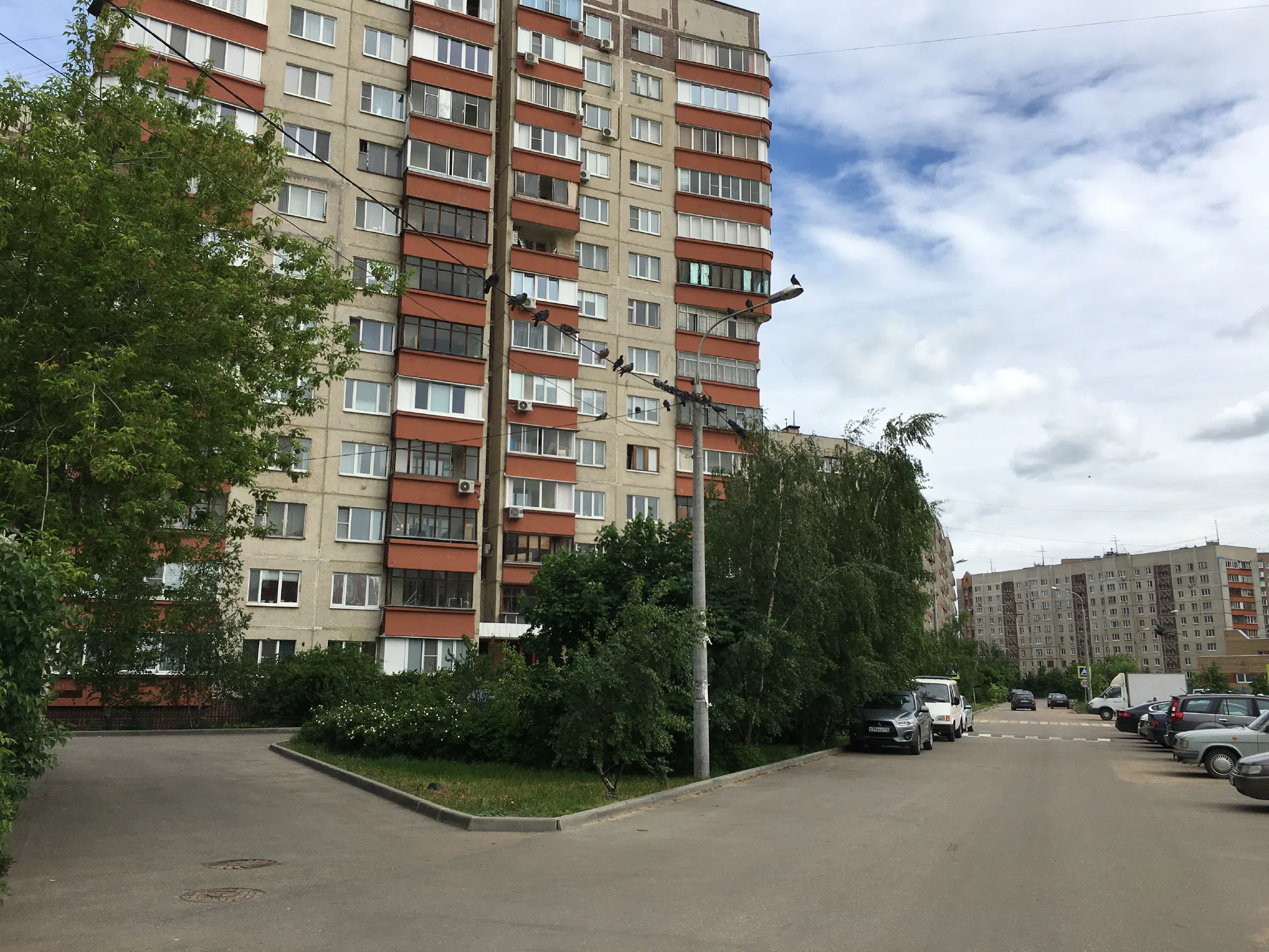 Хрущёвка со двором, фото 9