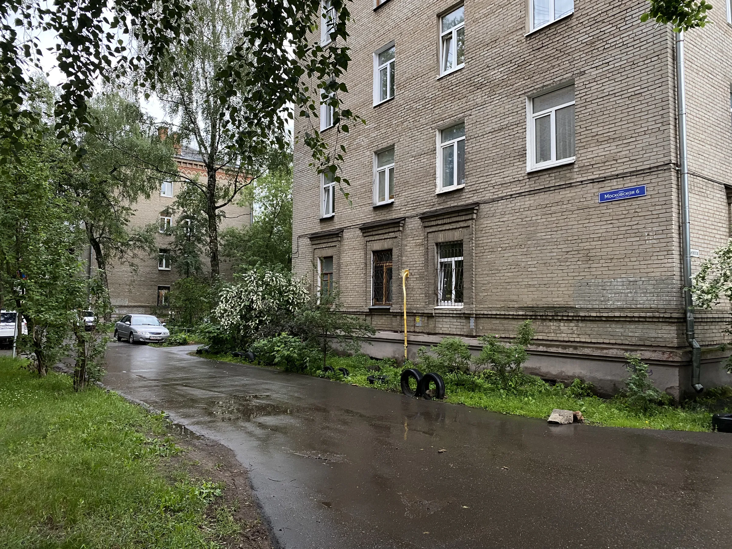 Улица с кирпичными домами, фото 3