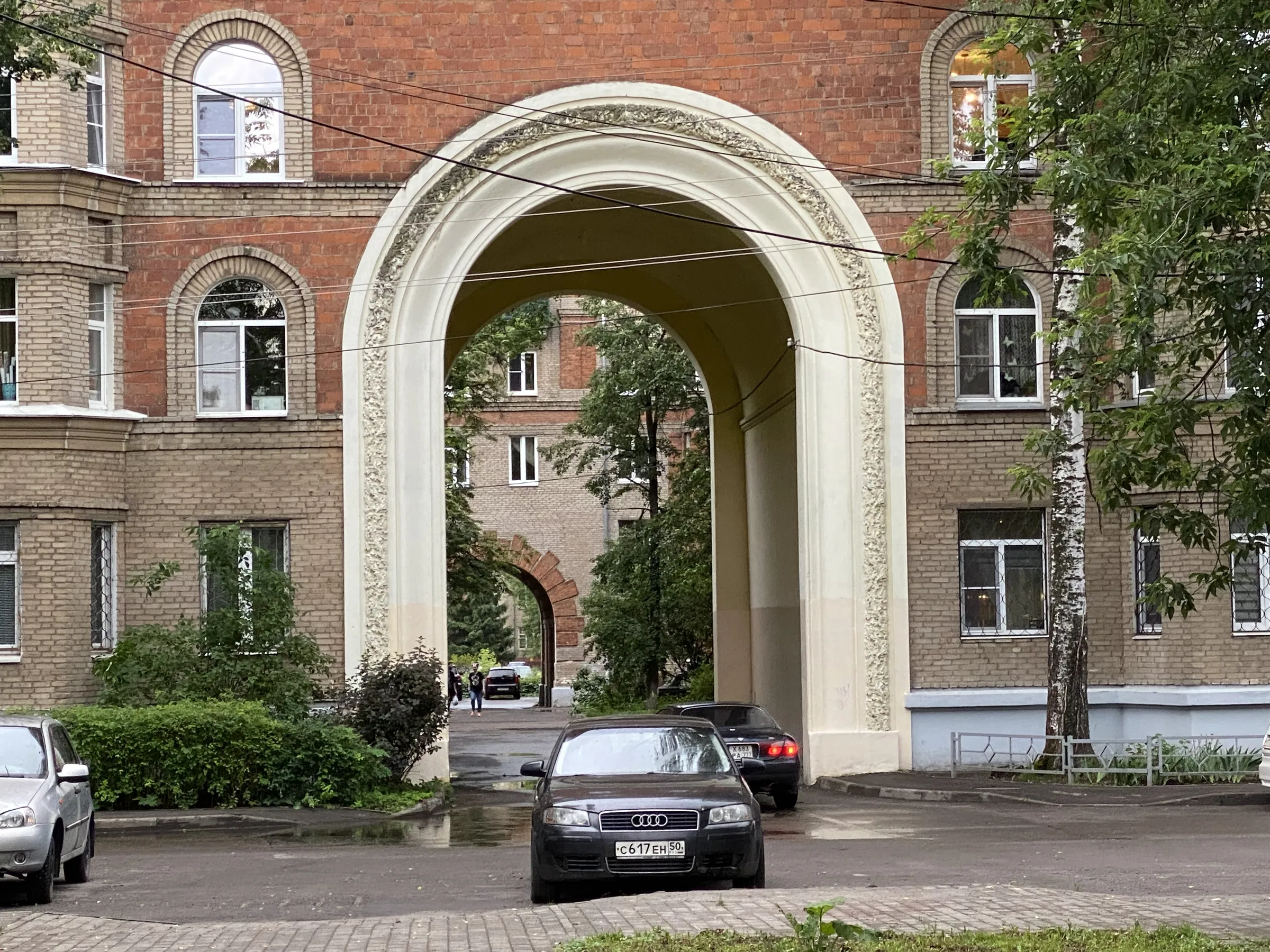 Рыжая арка СТАЛИНКИ, фото 3