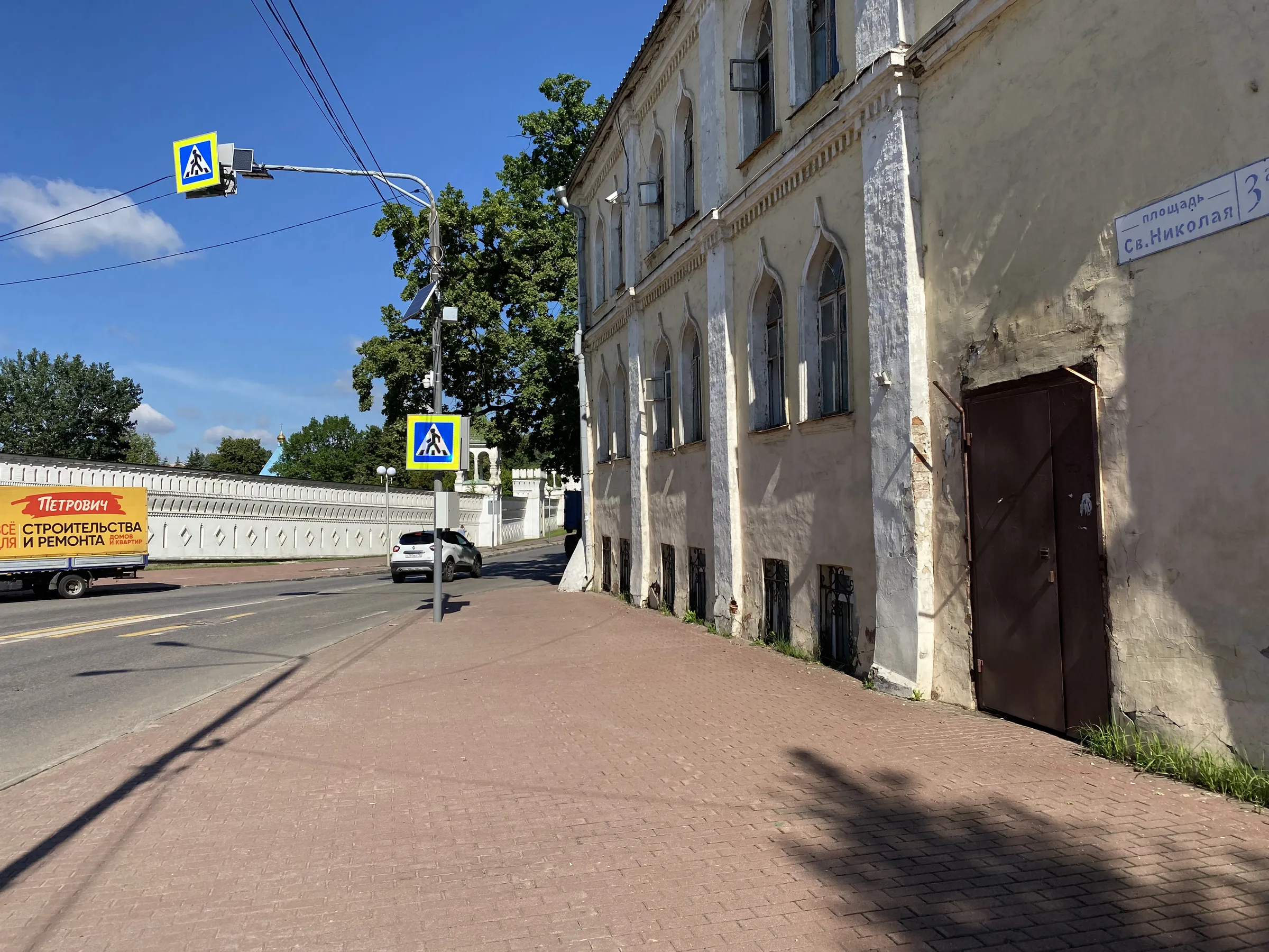 Старый двор с колокольней, фото 22