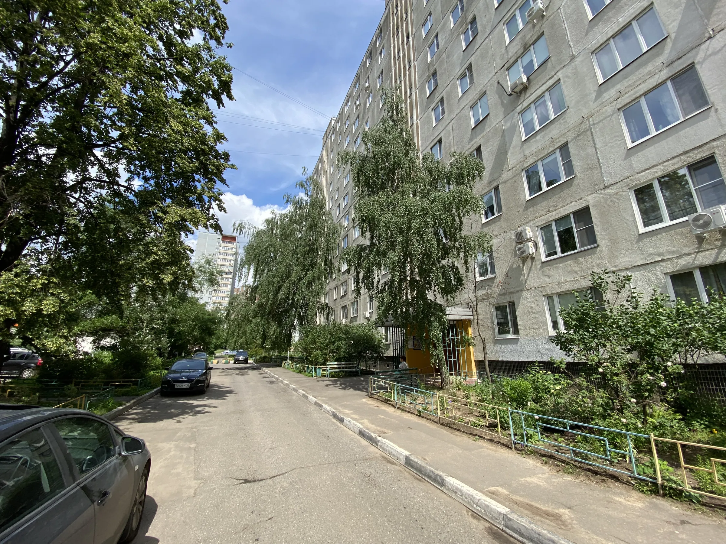 Панелька во дворе, фото 3