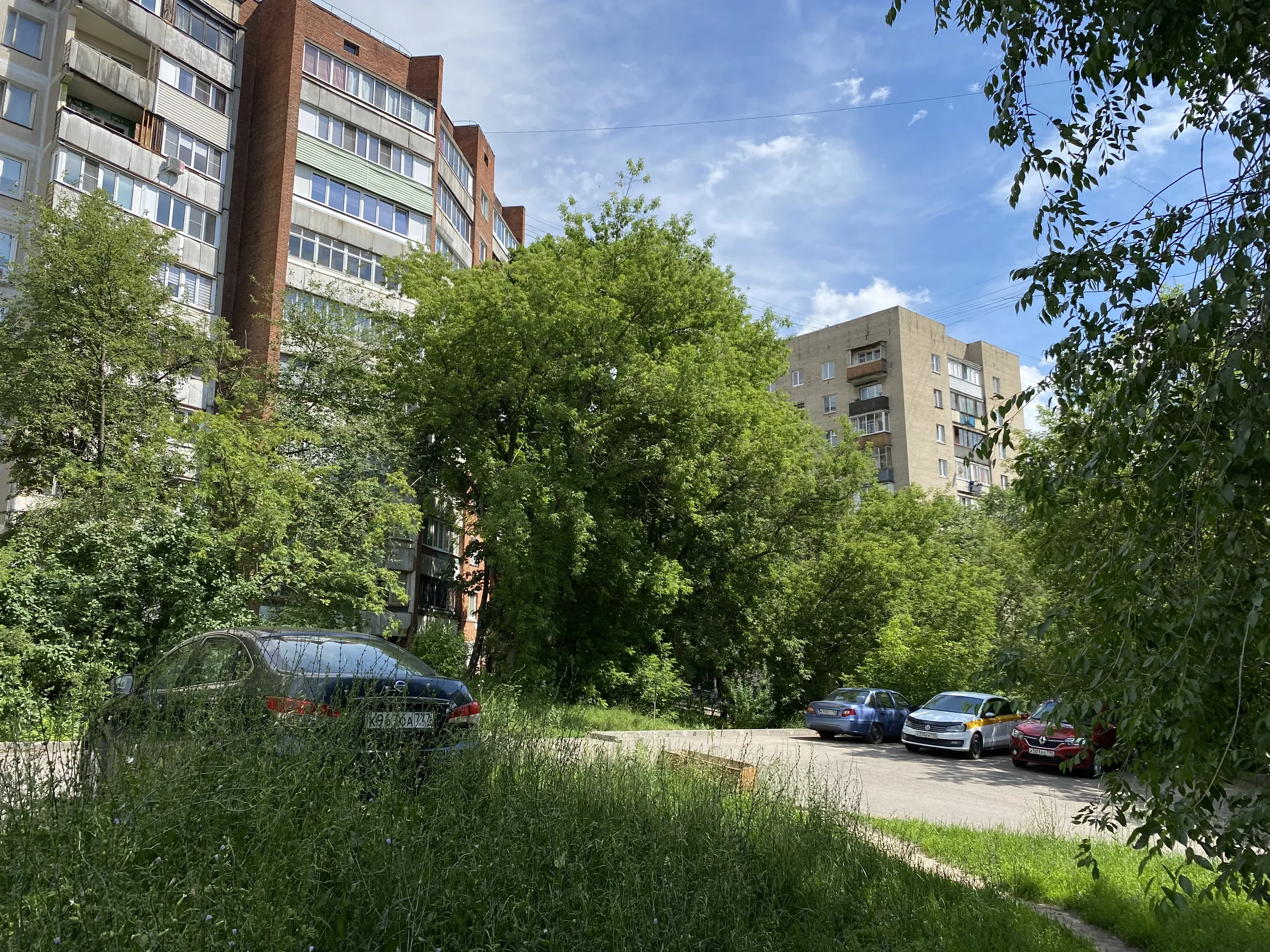 Панелька во дворе, фото 16