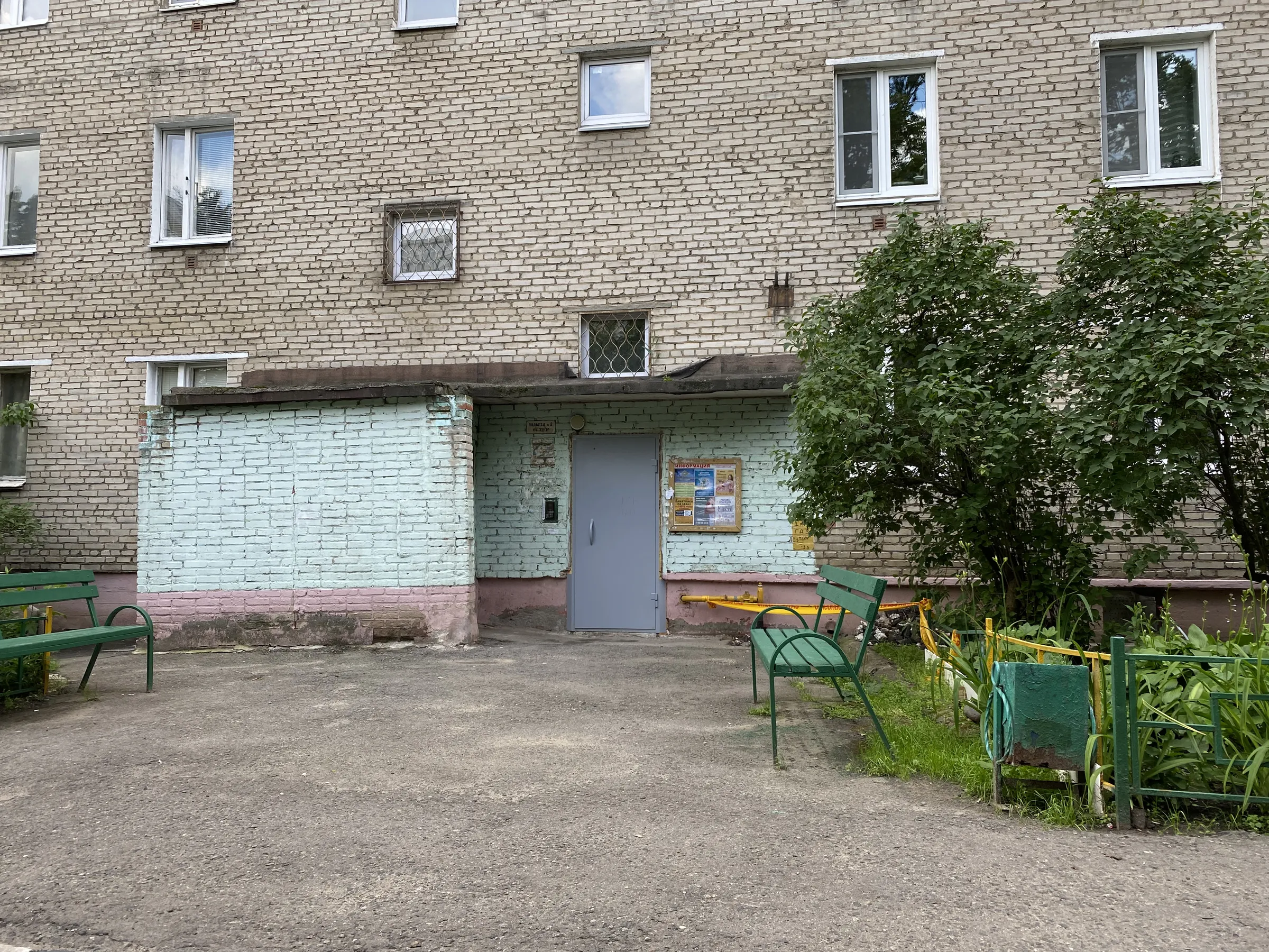 Двор с трубопроводом, фото 13