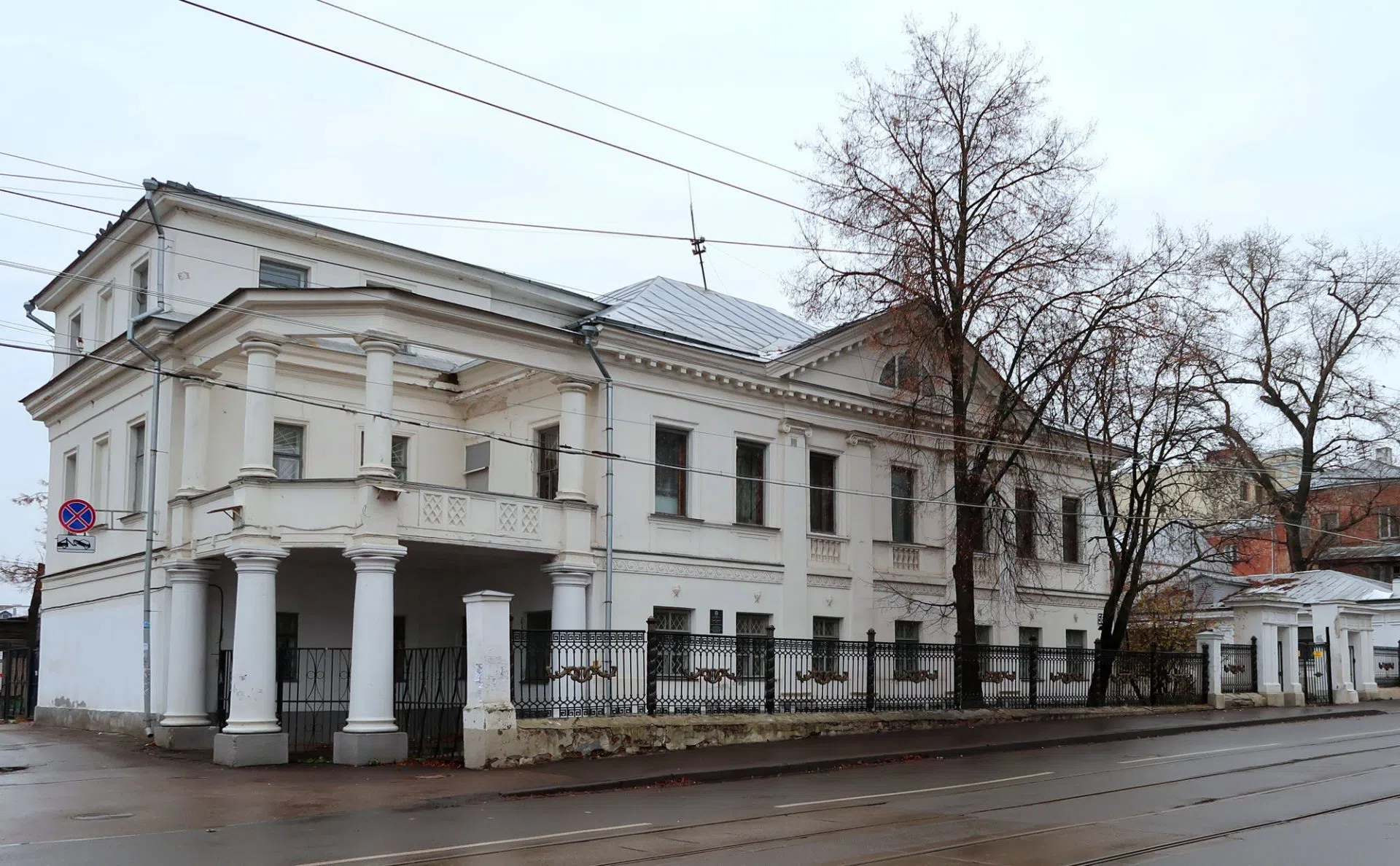 Классическая усадьба с двориком, фото 3