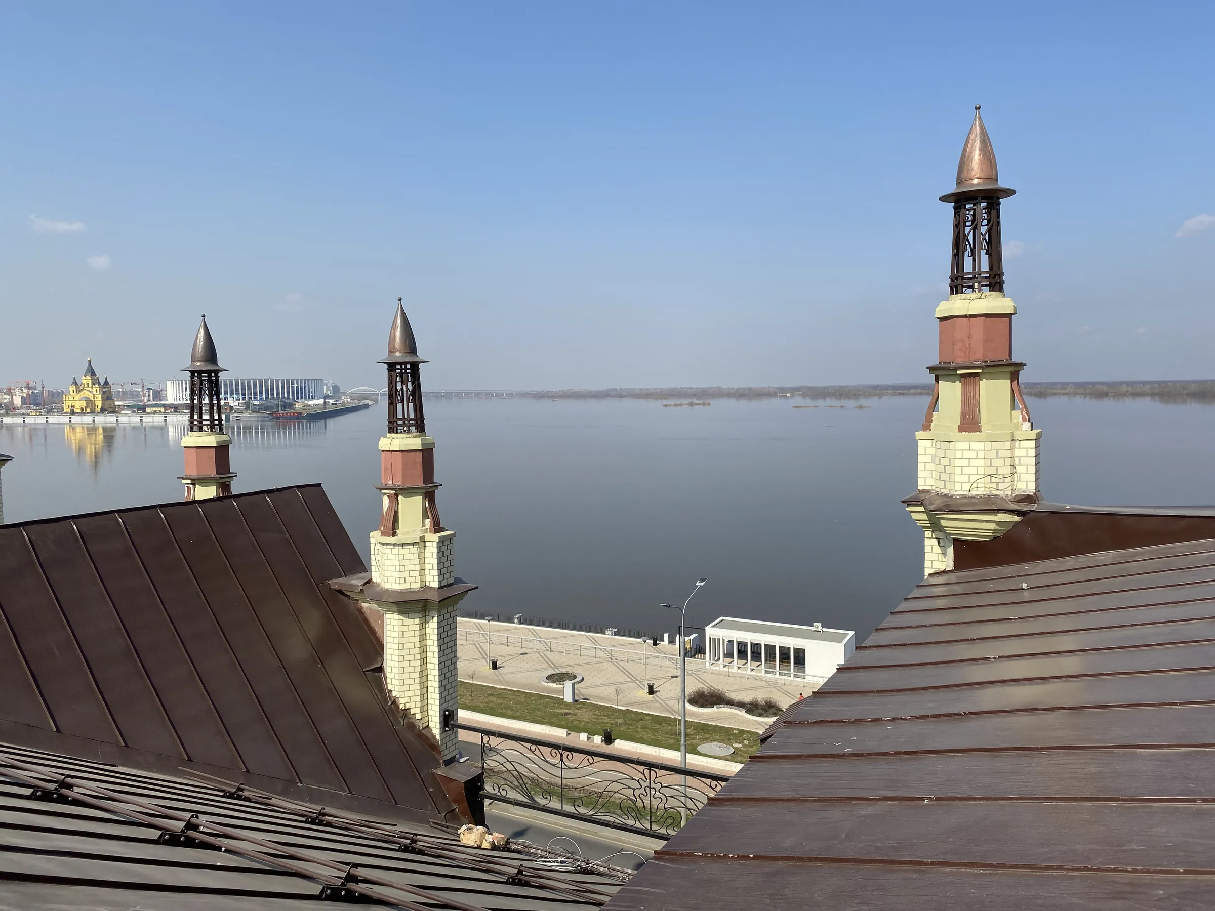 Офис с видом на Волгу и башенки, фото 7