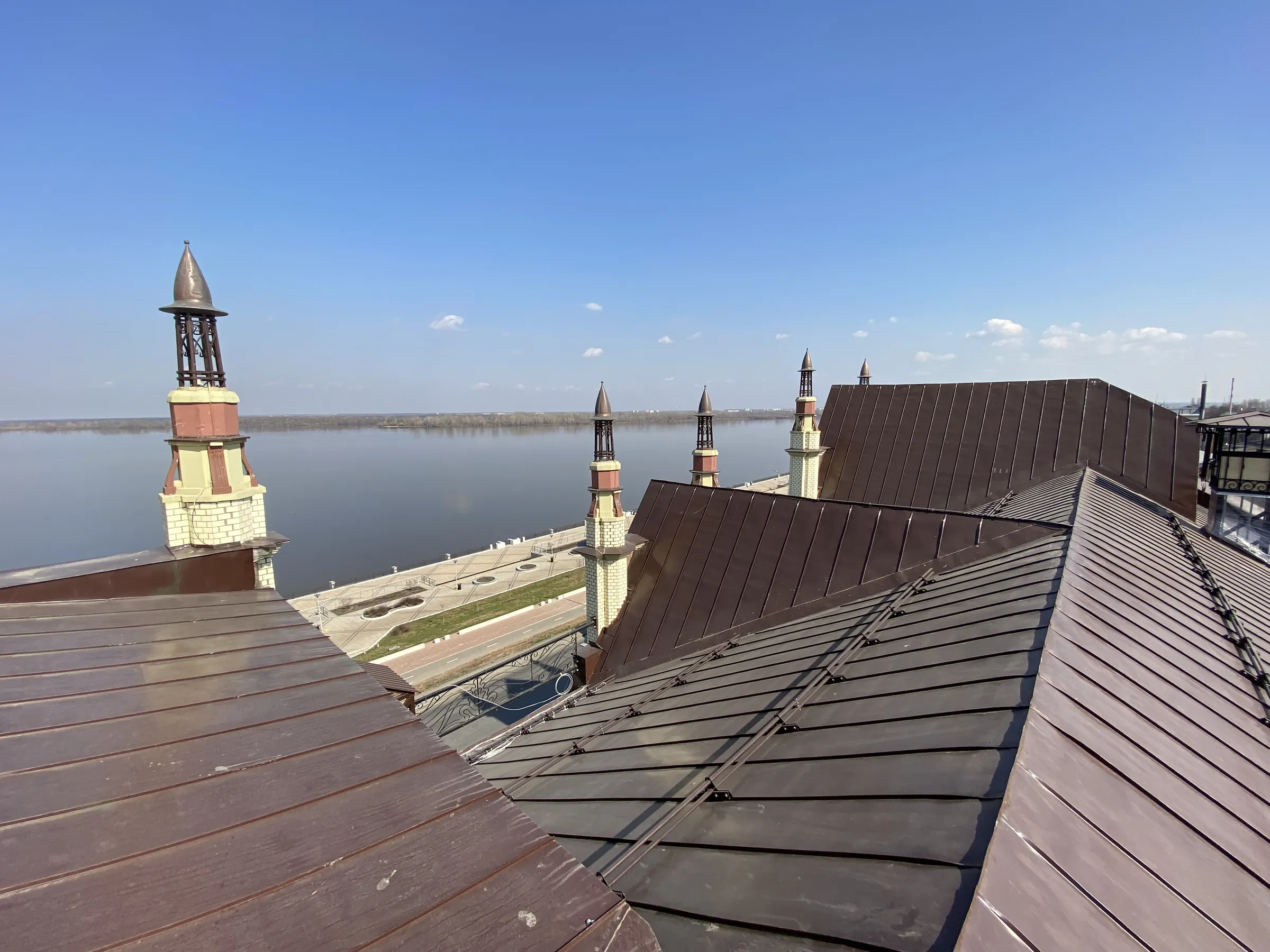 Офис с видом на Волгу и башенки, фото 1