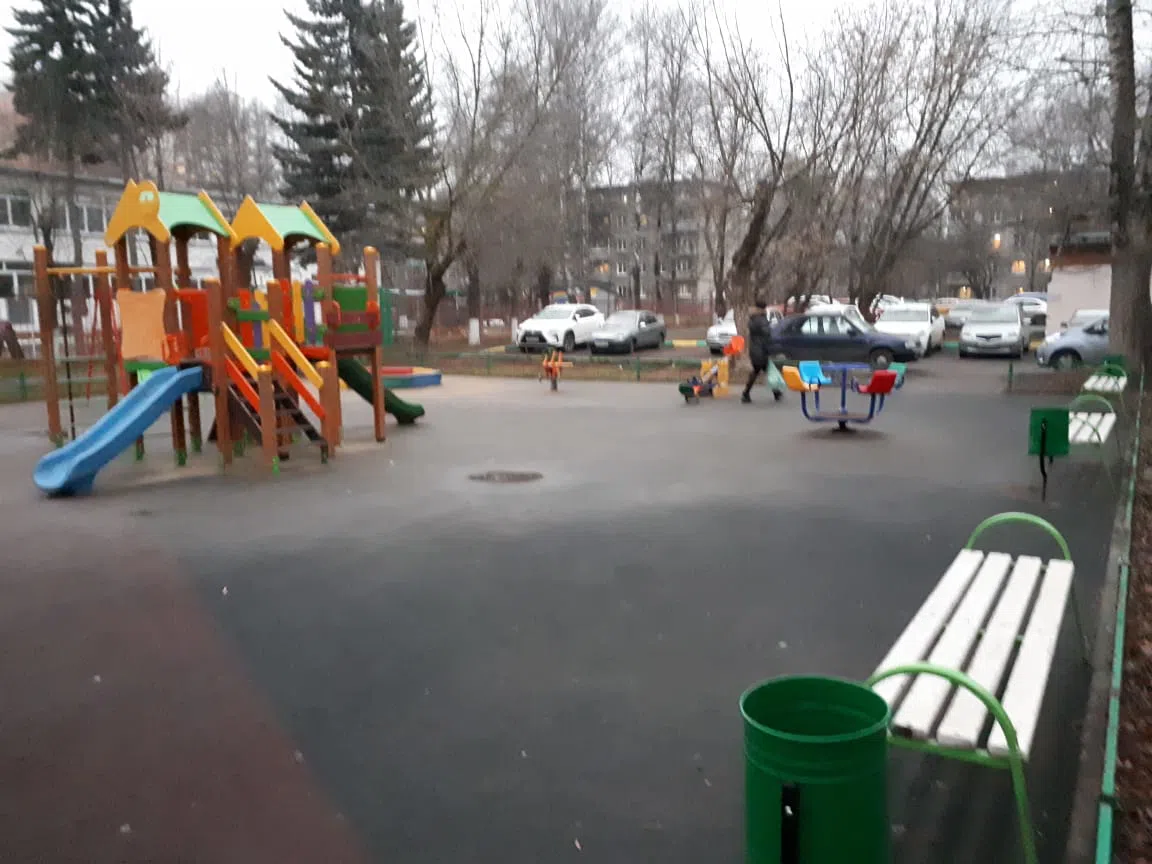 Детская площадка в парке, фото 8