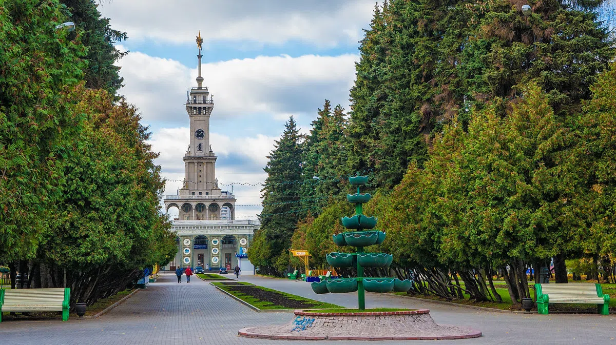 Парк с высоким шпилем, фото 3